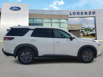 2024 Nissan Pathfinder S