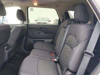 2024 Nissan Pathfinder S