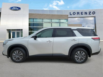 2024 Nissan Pathfinder S