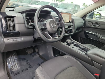 2024 Nissan Pathfinder S