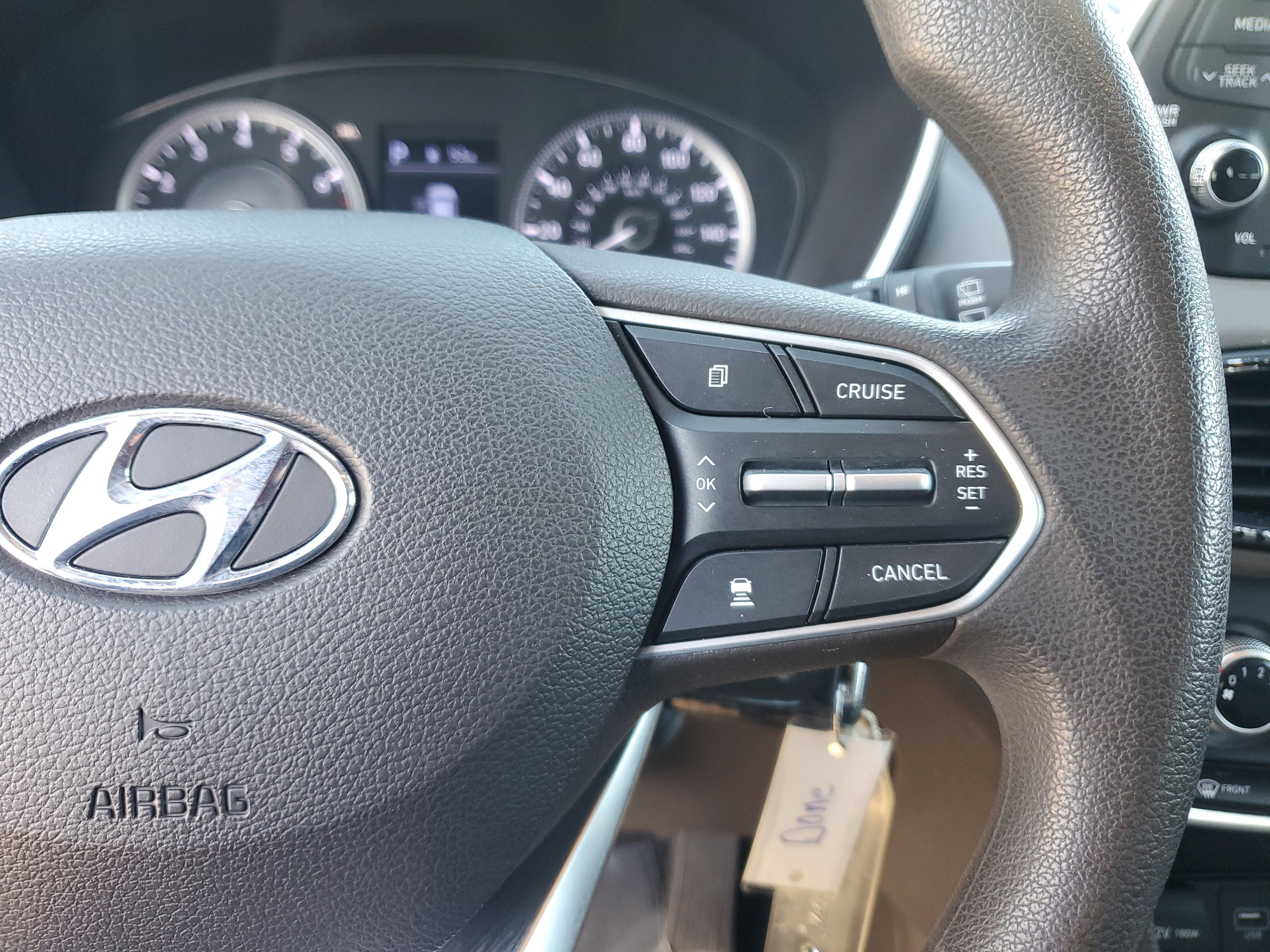 2020 Hyundai Santa Fe SE