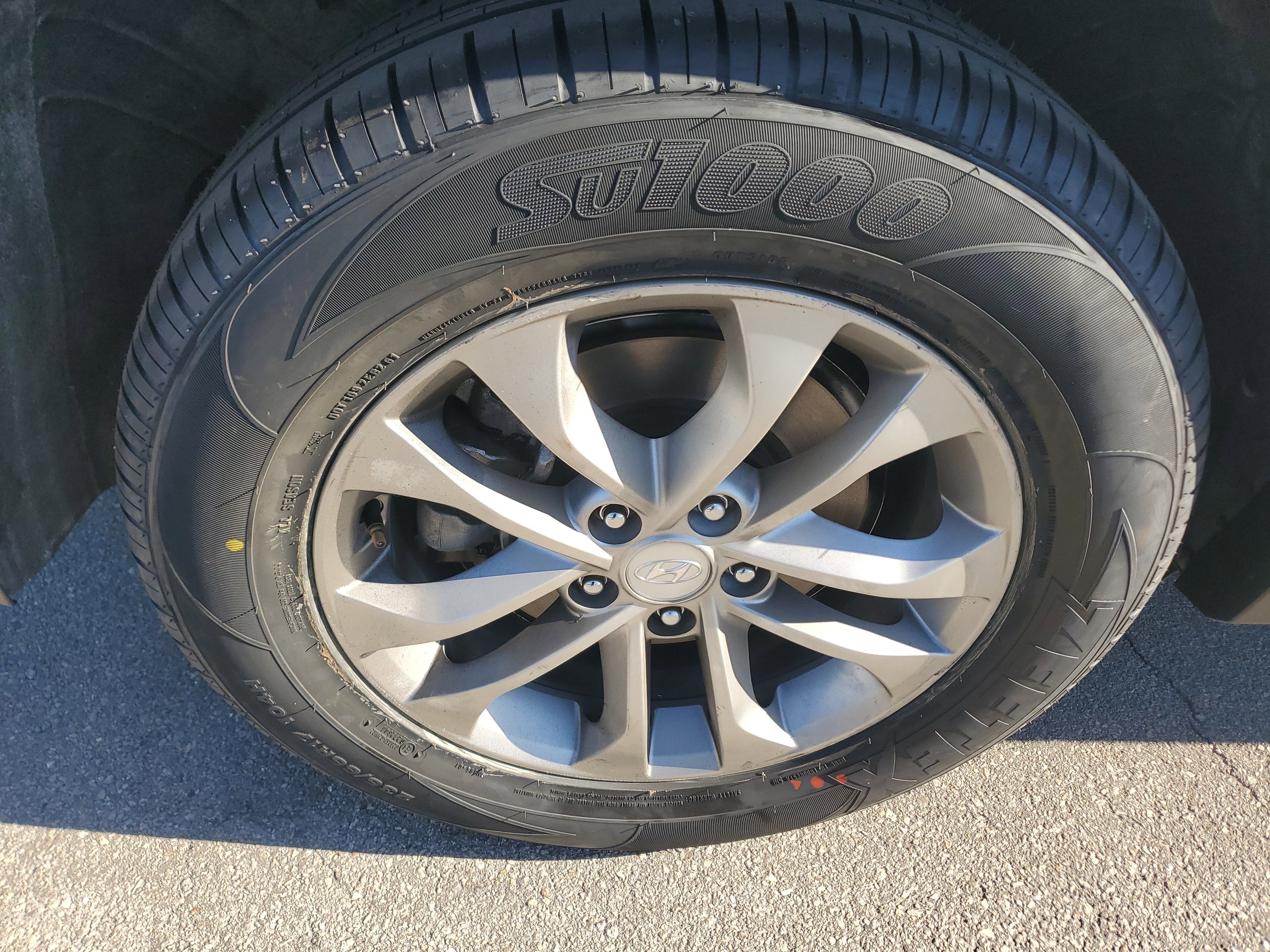 2020 Hyundai Santa Fe SE