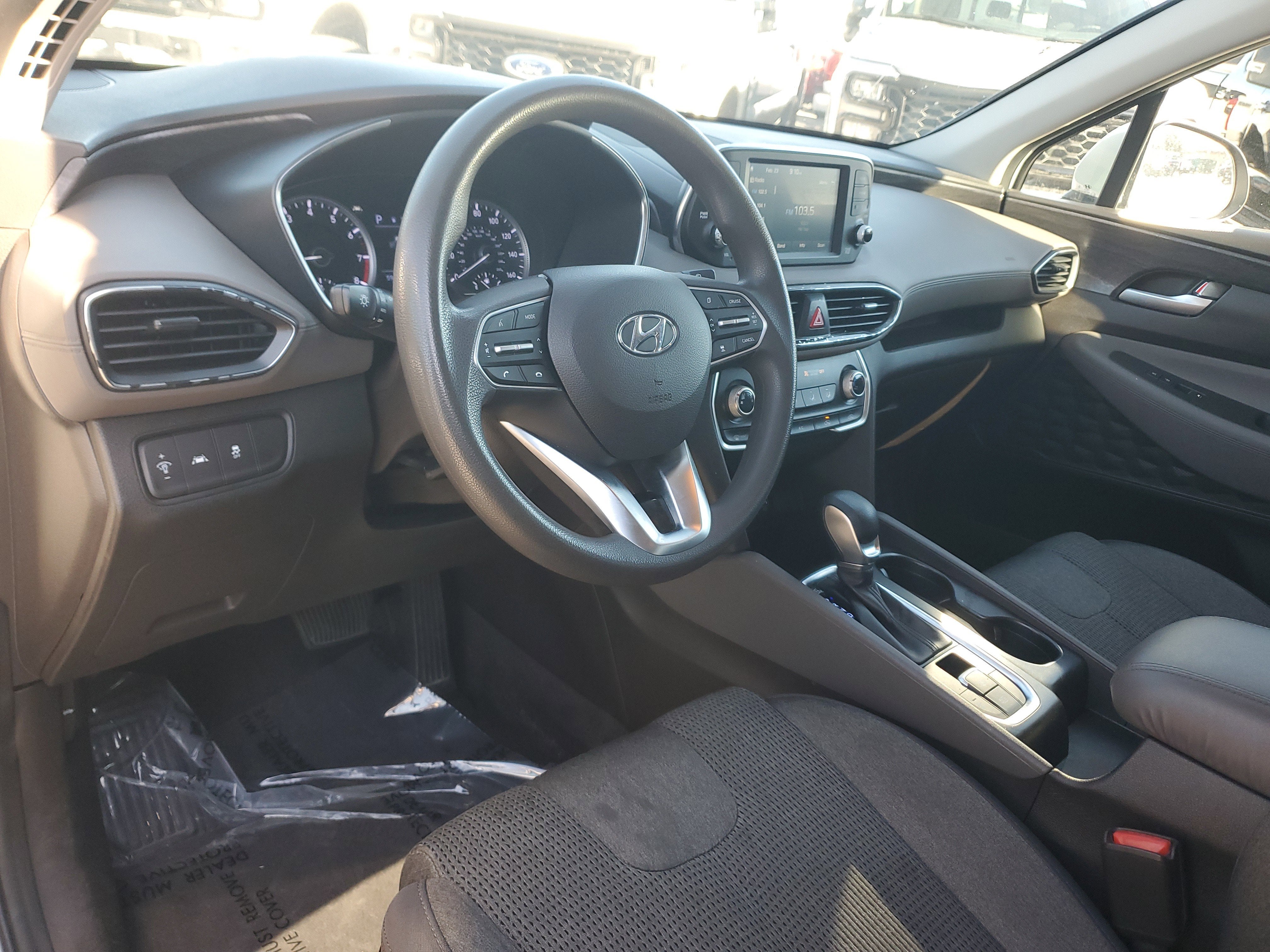 2020 Hyundai Santa Fe SE