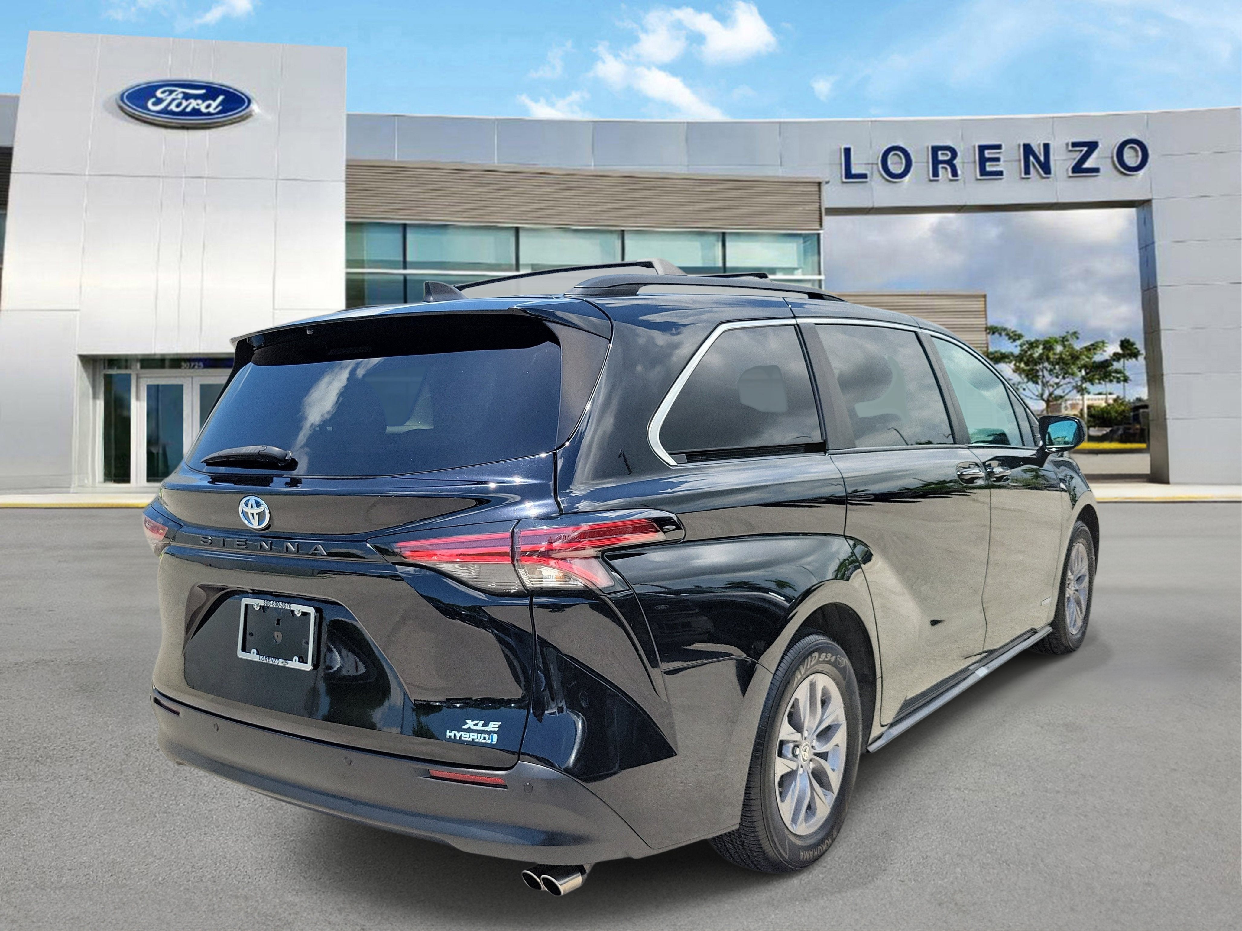 2021 Toyota Sienna XLE