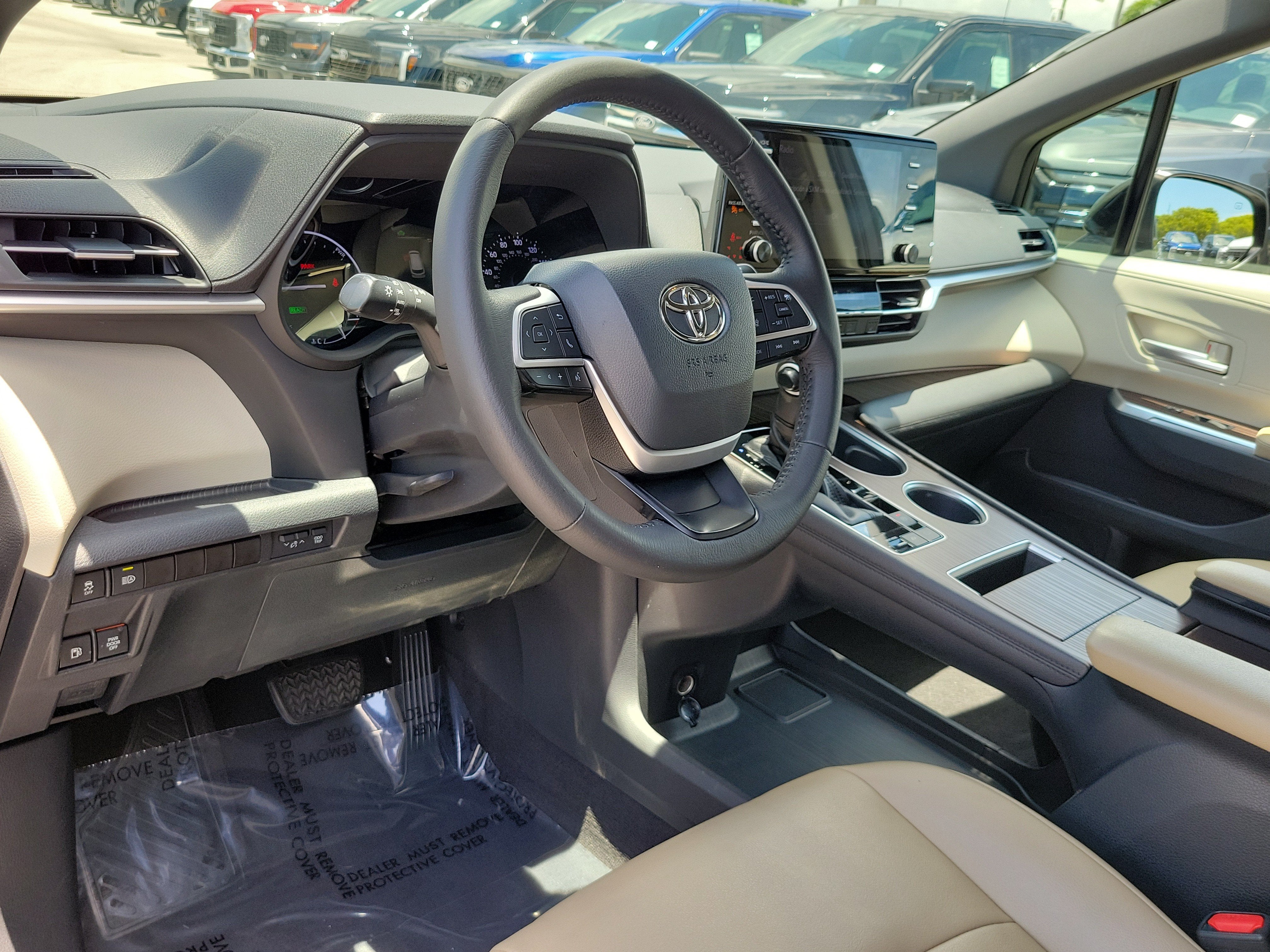 2021 Toyota Sienna XLE