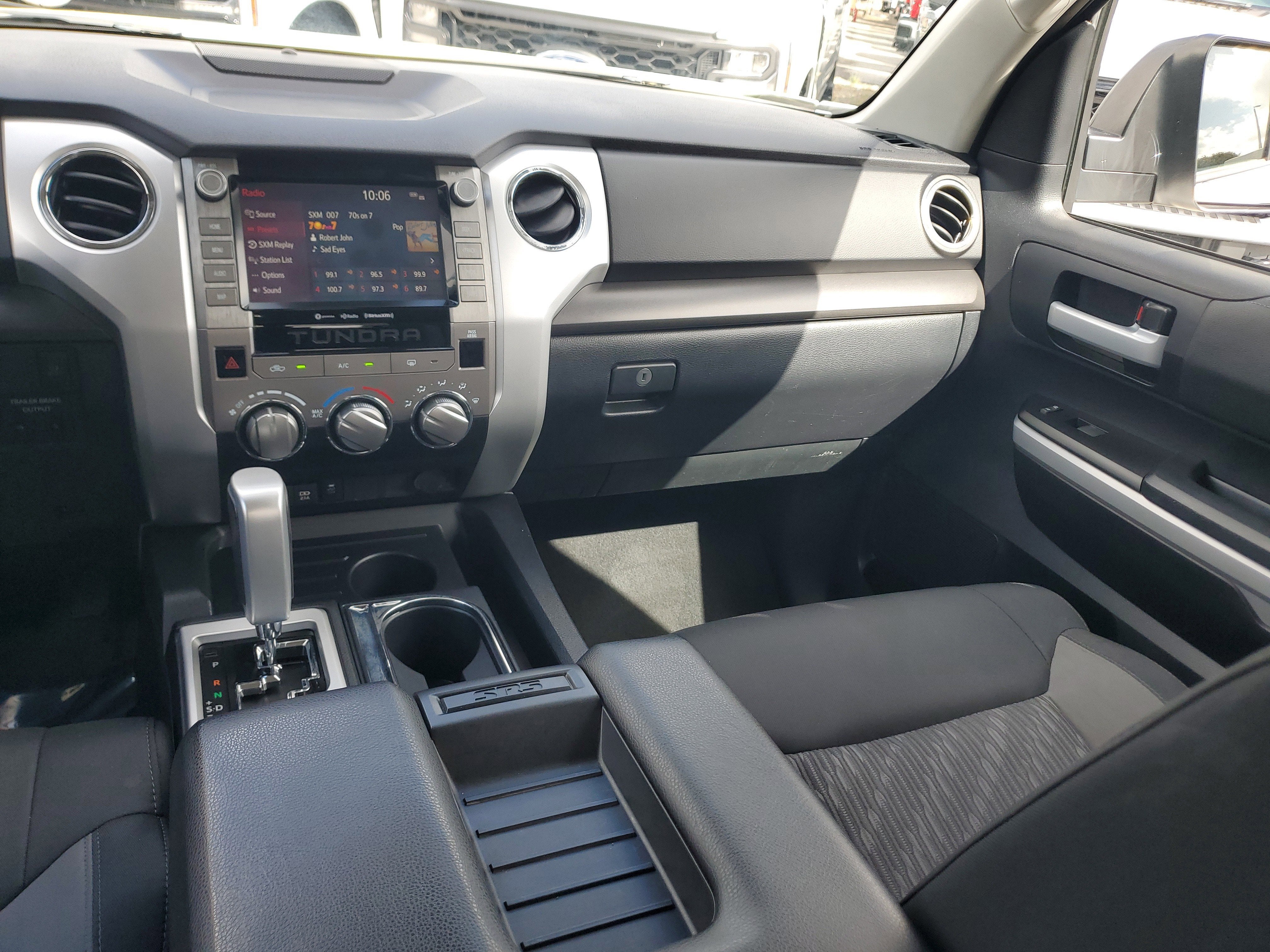 2020 Toyota Tundra 2WD SR5