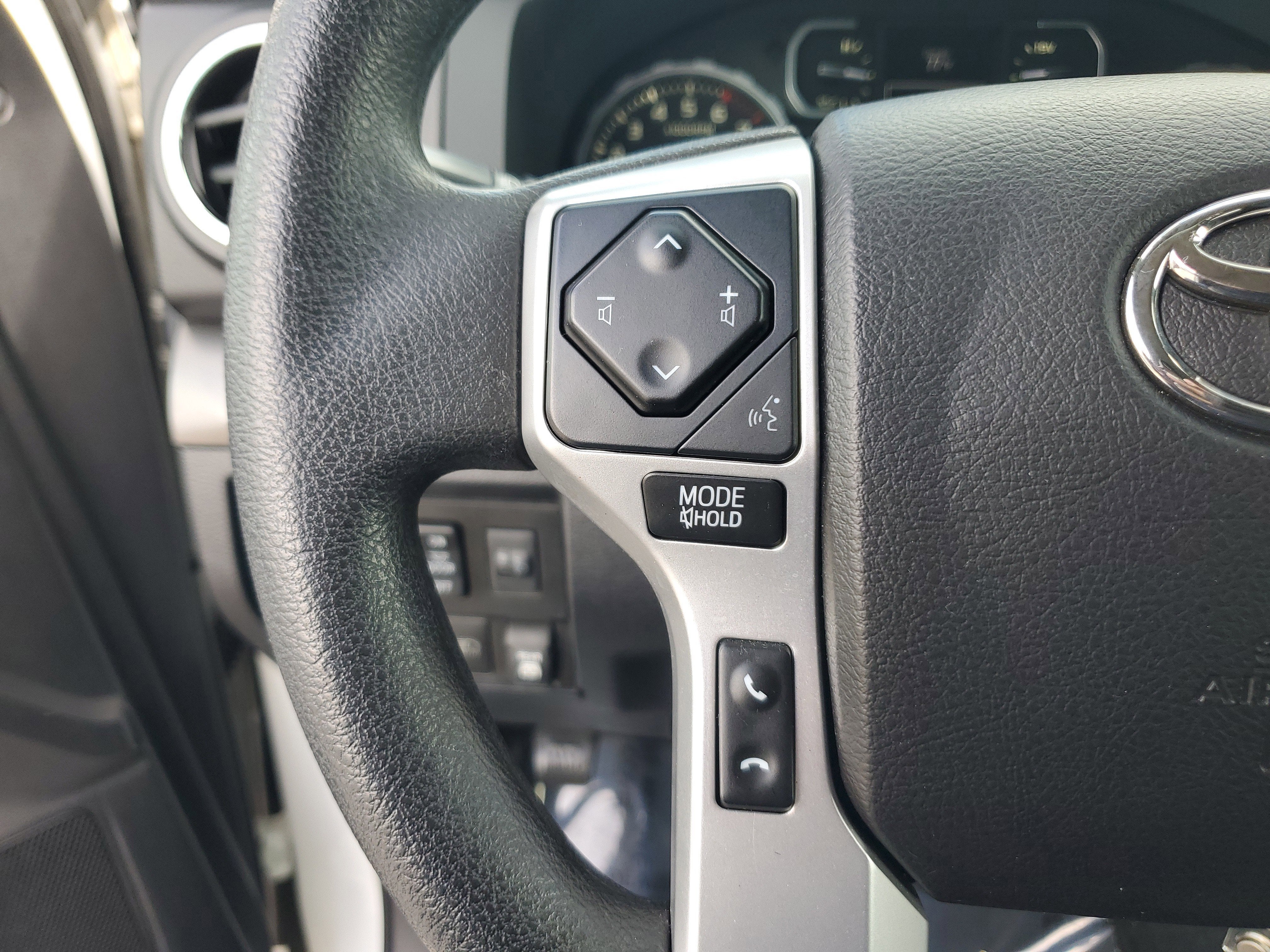 2020 Toyota Tundra 2WD SR5