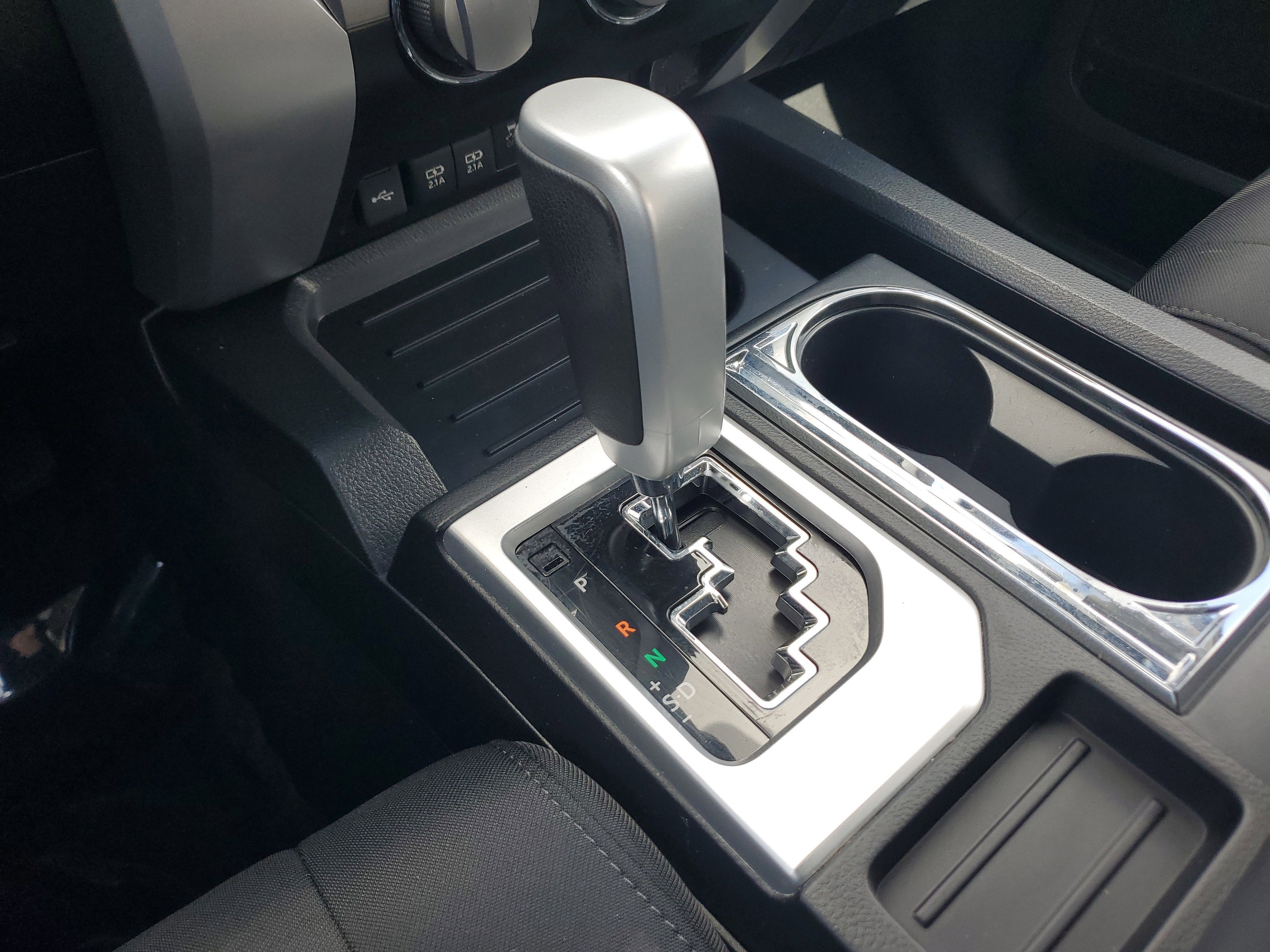 2020 Toyota Tundra 2WD SR5