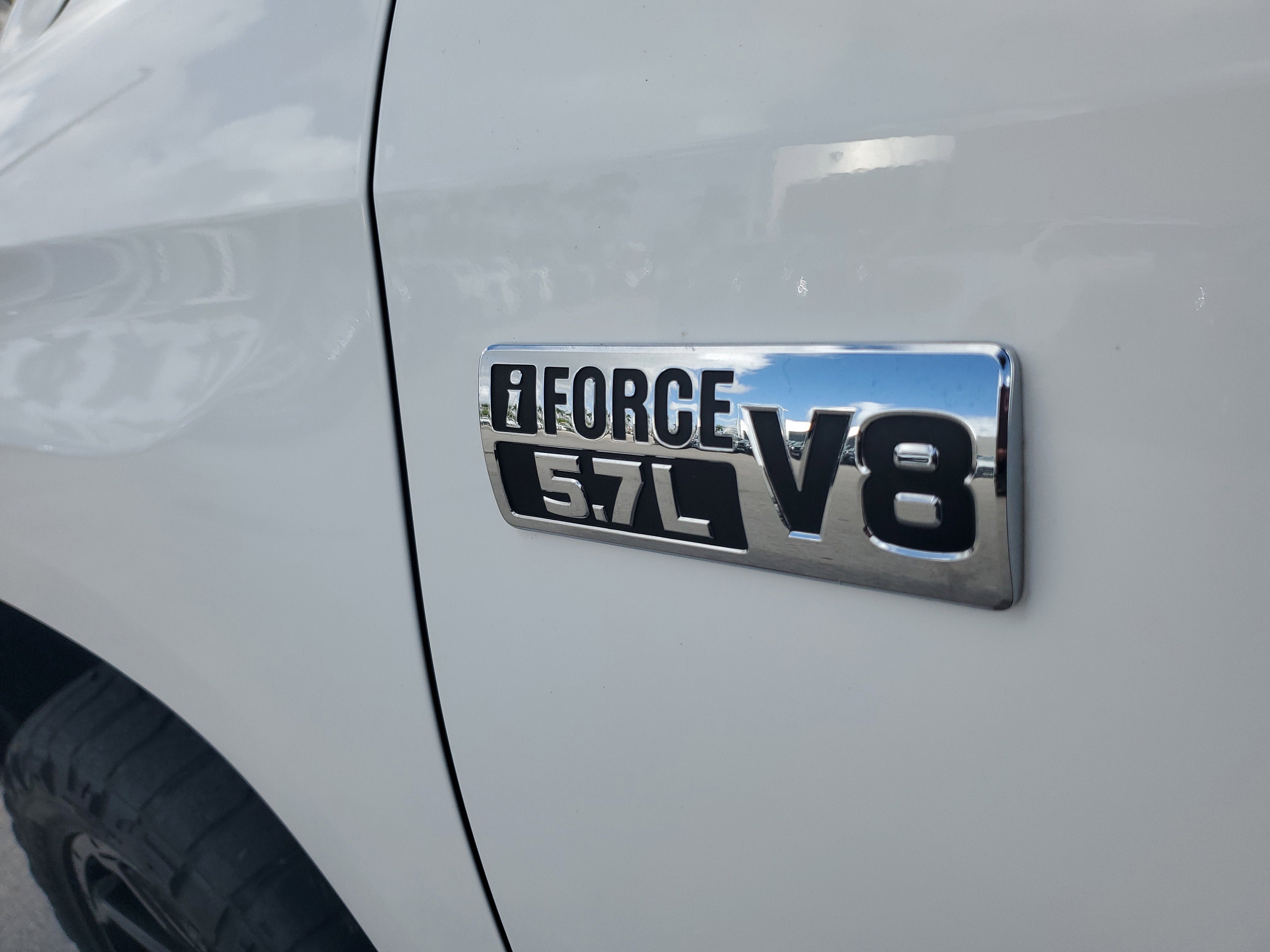 2020 Toyota Tundra 2WD SR5