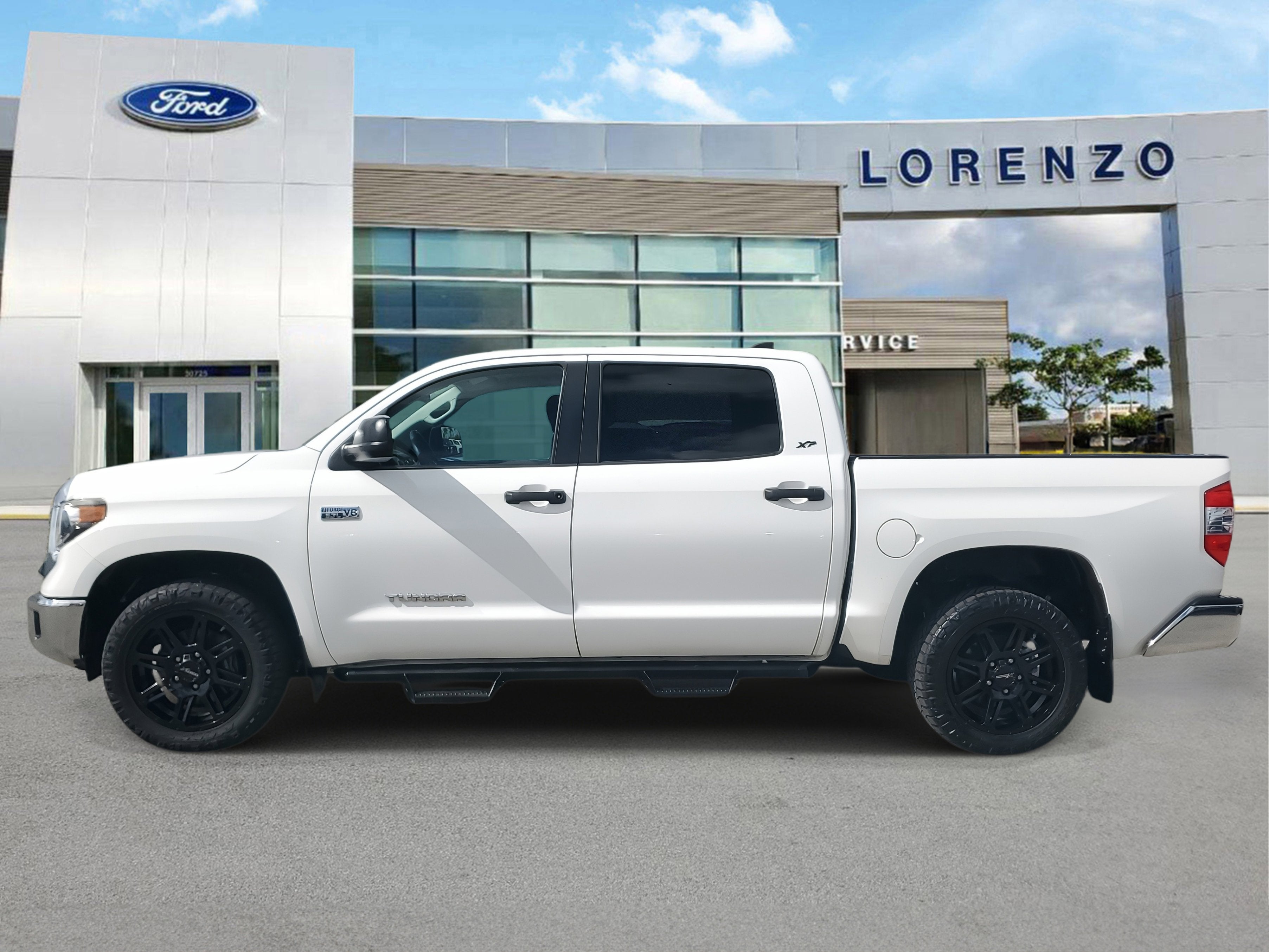 2020 Toyota Tundra 2WD SR5