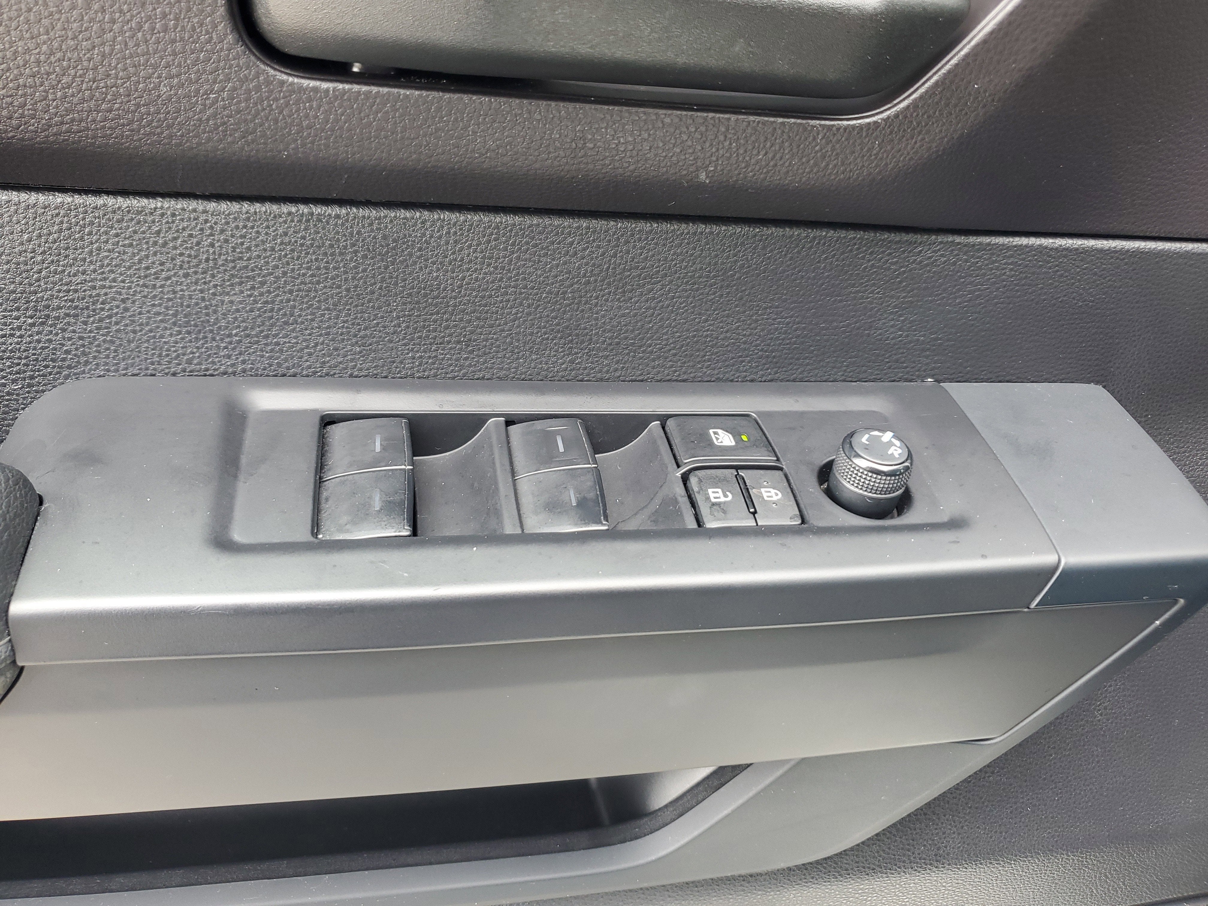 2023 Toyota Tundra 4WD SR 4WD