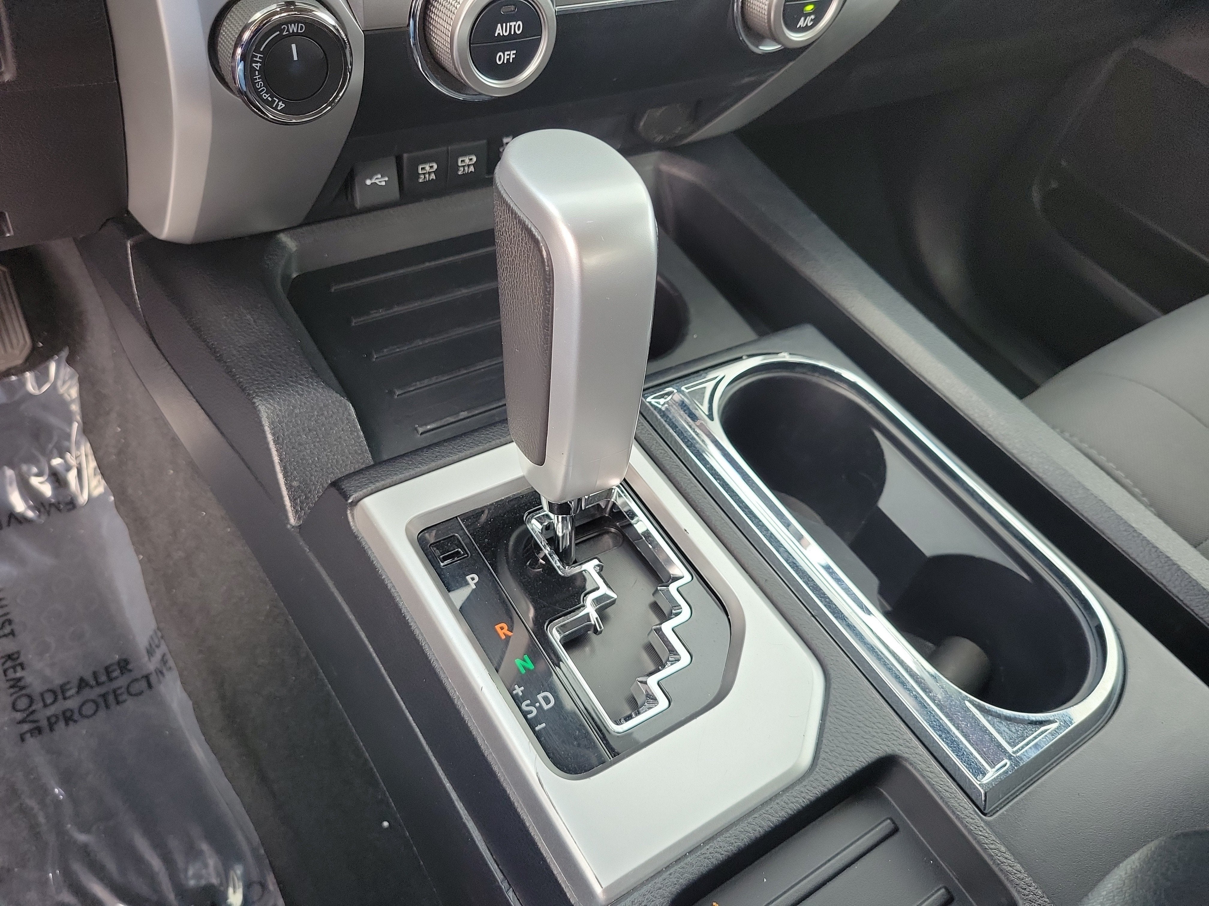 2020 Toyota Tundra 4WD SR5 4WD