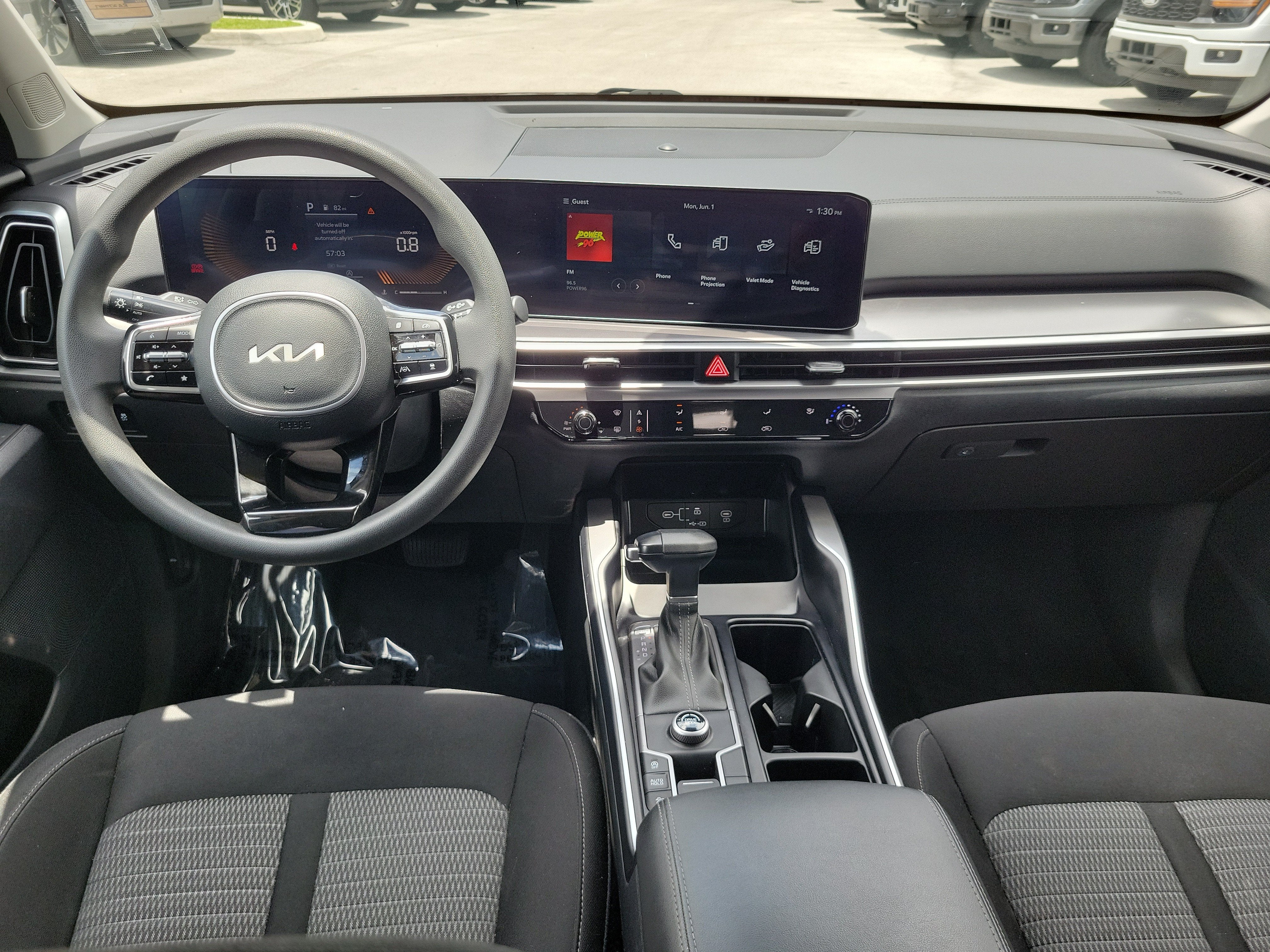 2024 Kia Sorento LX