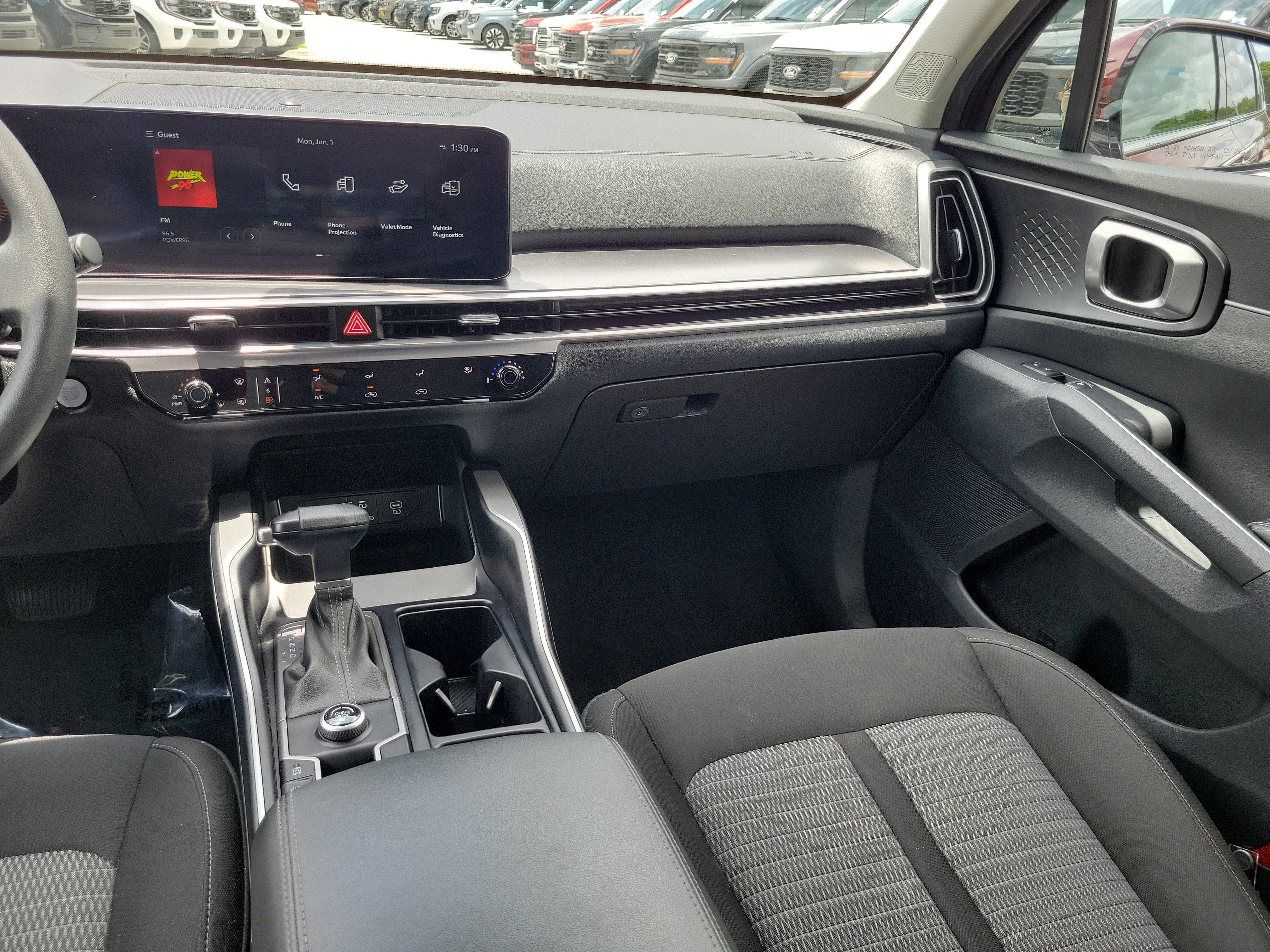 2024 Kia Sorento LX