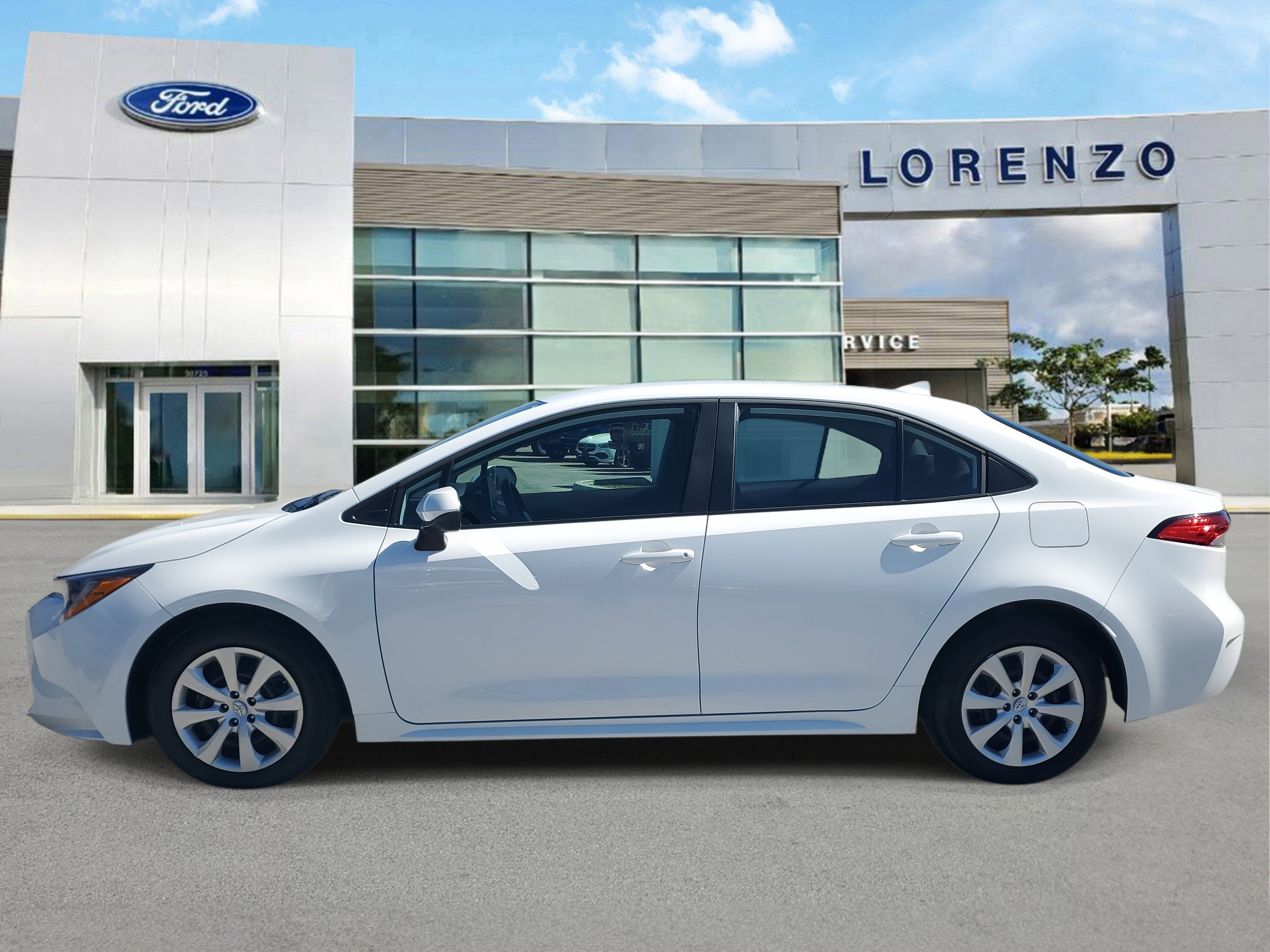 2025 Toyota Corolla LE