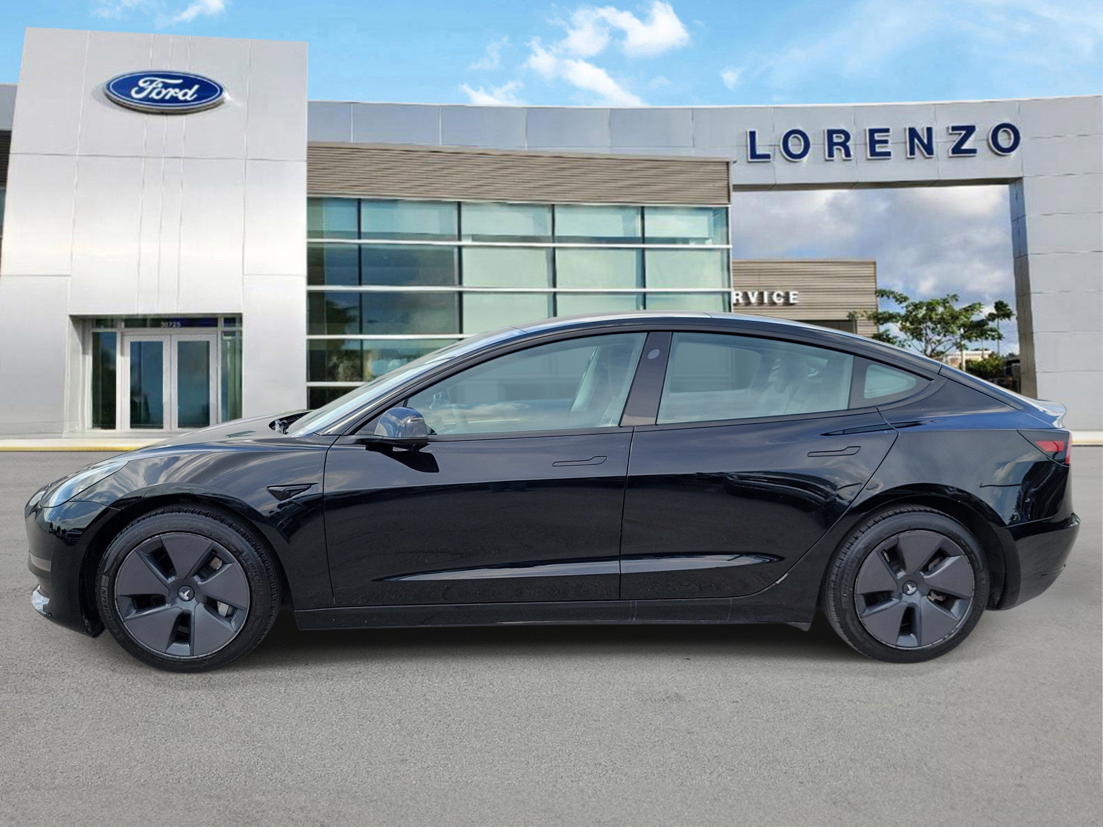 2023 Tesla Model 3 Base