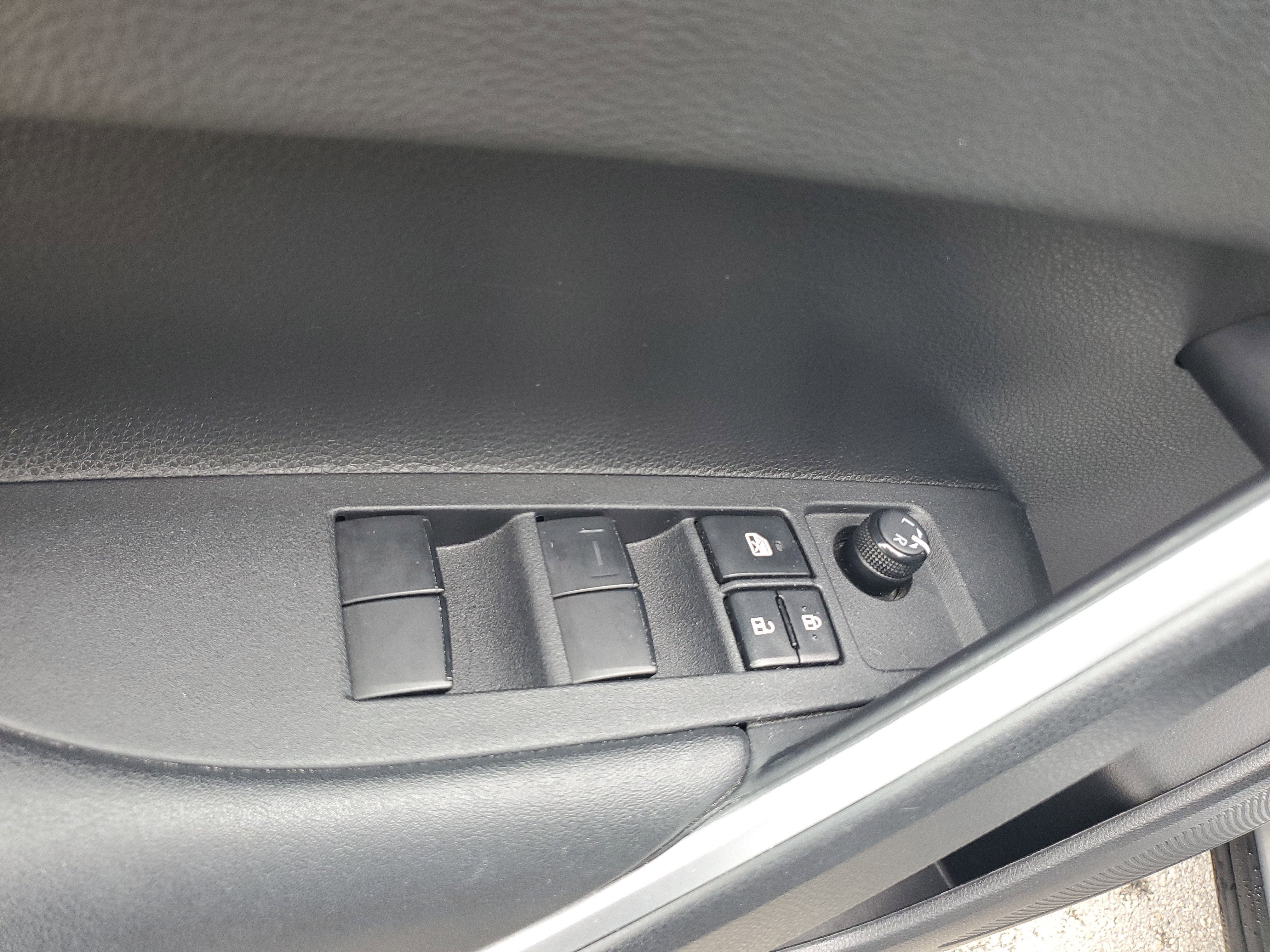 2023 Toyota Corolla Cross Hybrid XSE 4WD