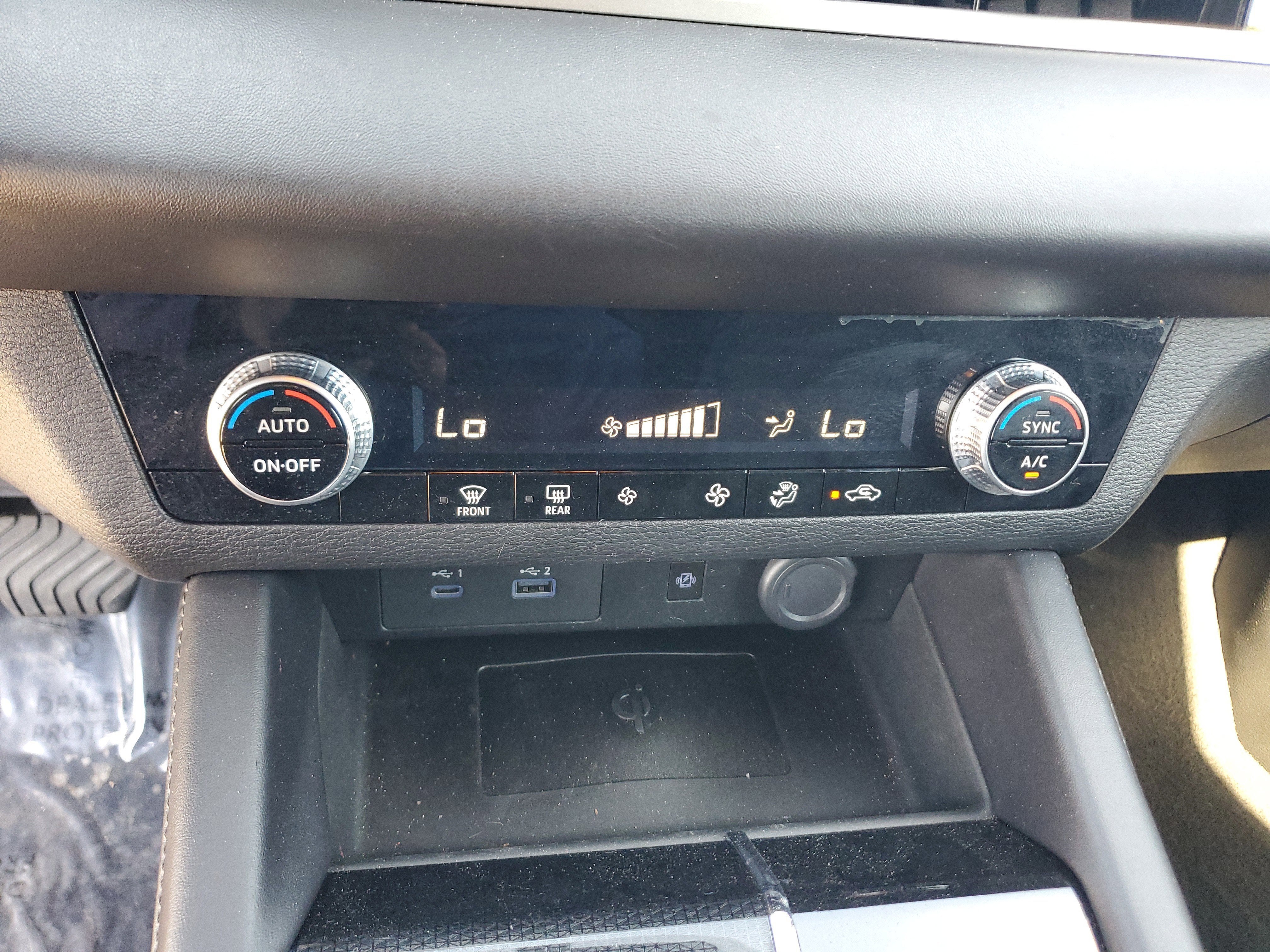 2022 Mitsubishi Outlander Black Edition