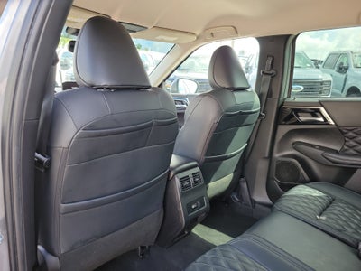 2022 Mitsubishi Outlander SEL Special Edition