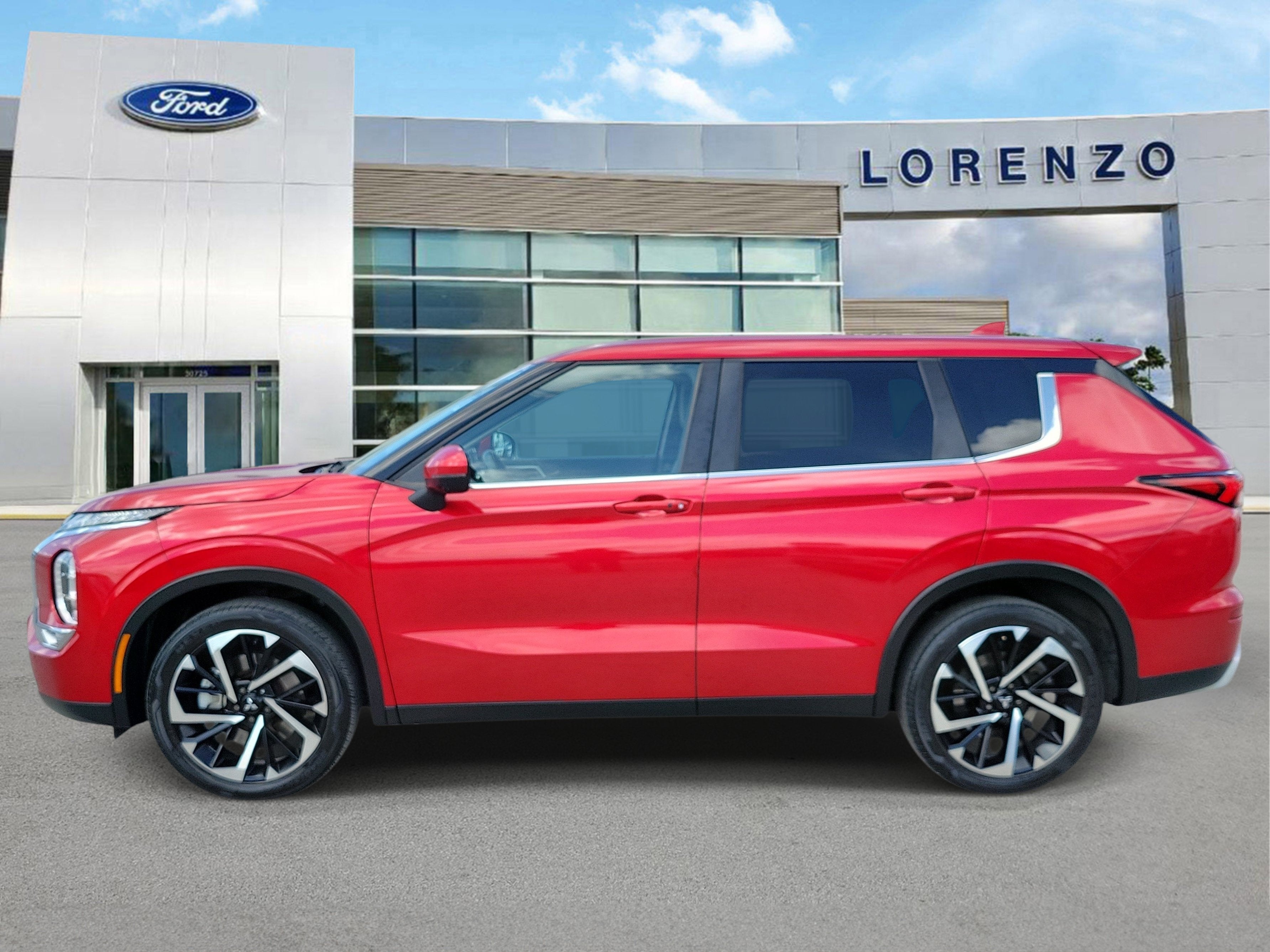 2024 Mitsubishi Outlander SE