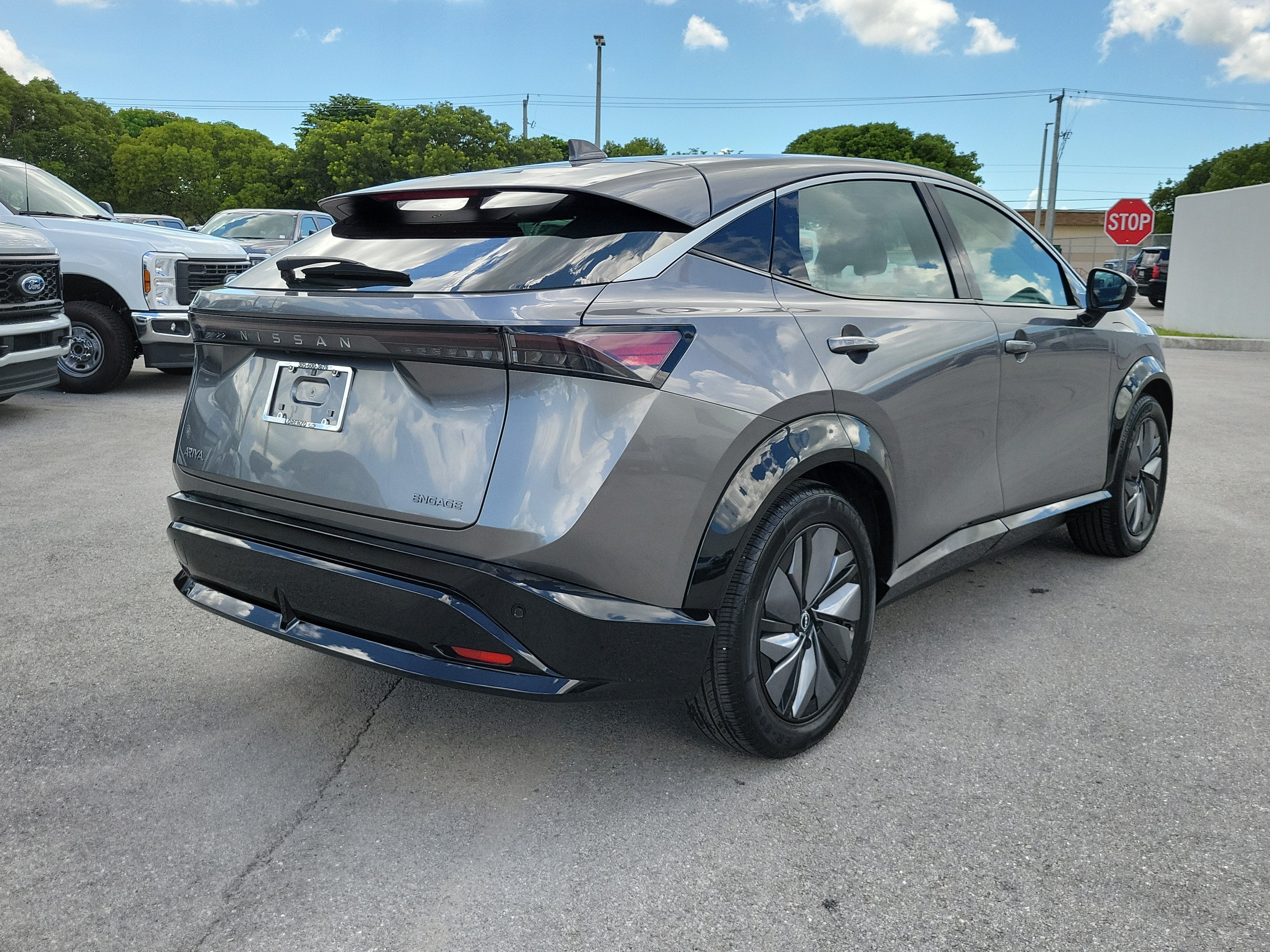 2023 Nissan ARIYA ENGAGE