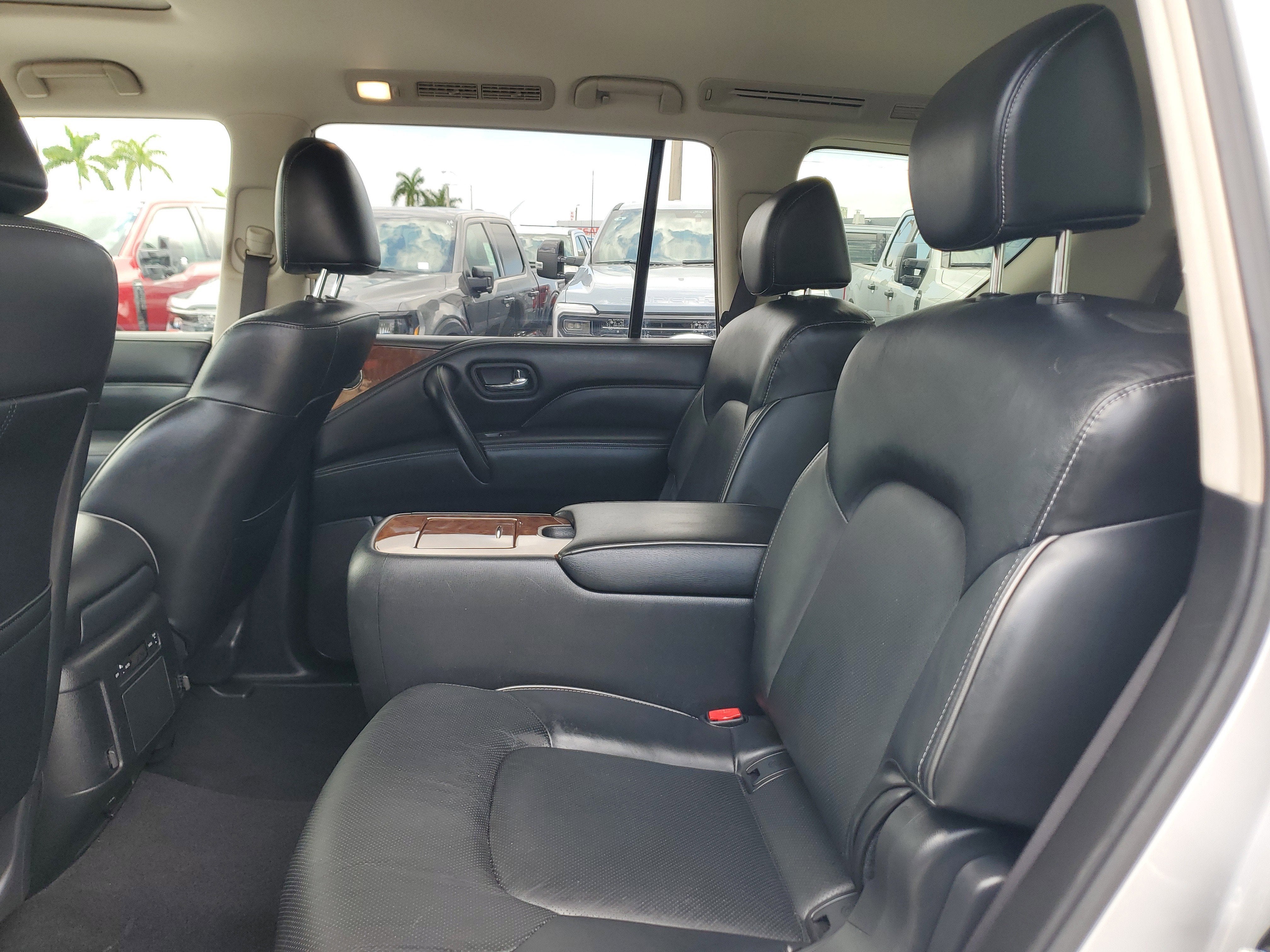 2019 INFINITI QX80 LUXE
