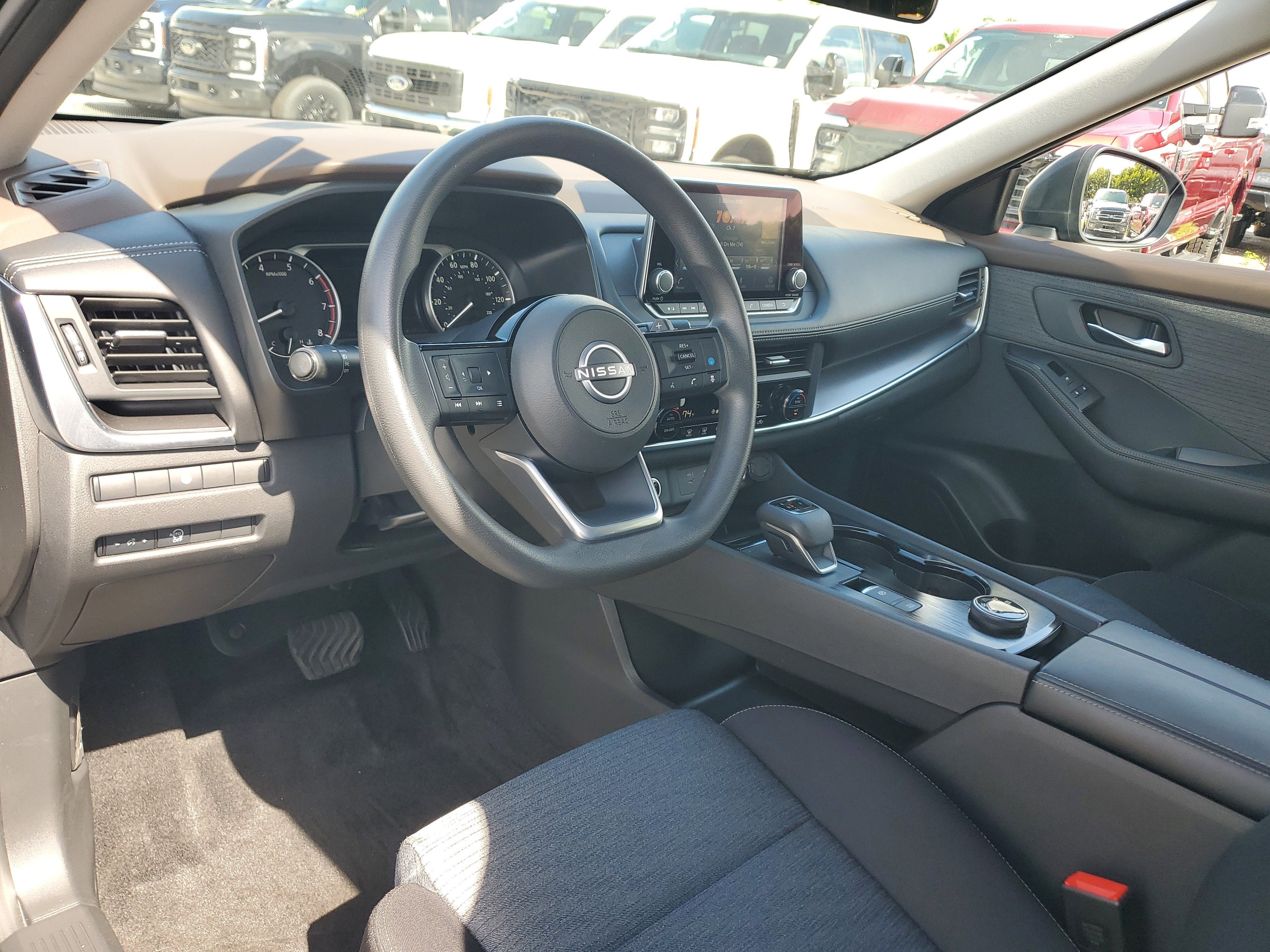 2023 Nissan Rogue SV 4WD