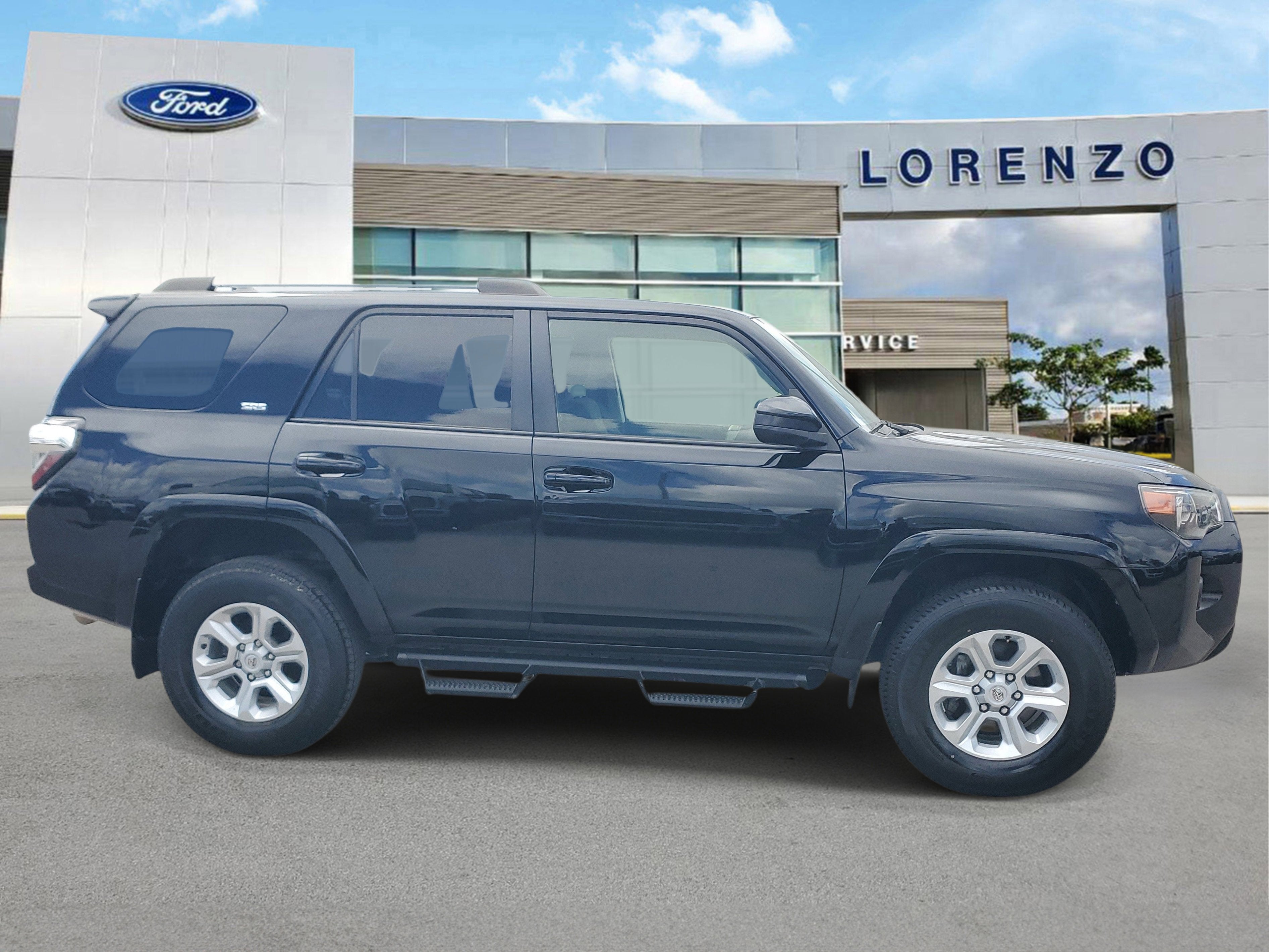 2023 Toyota 4Runner SR5