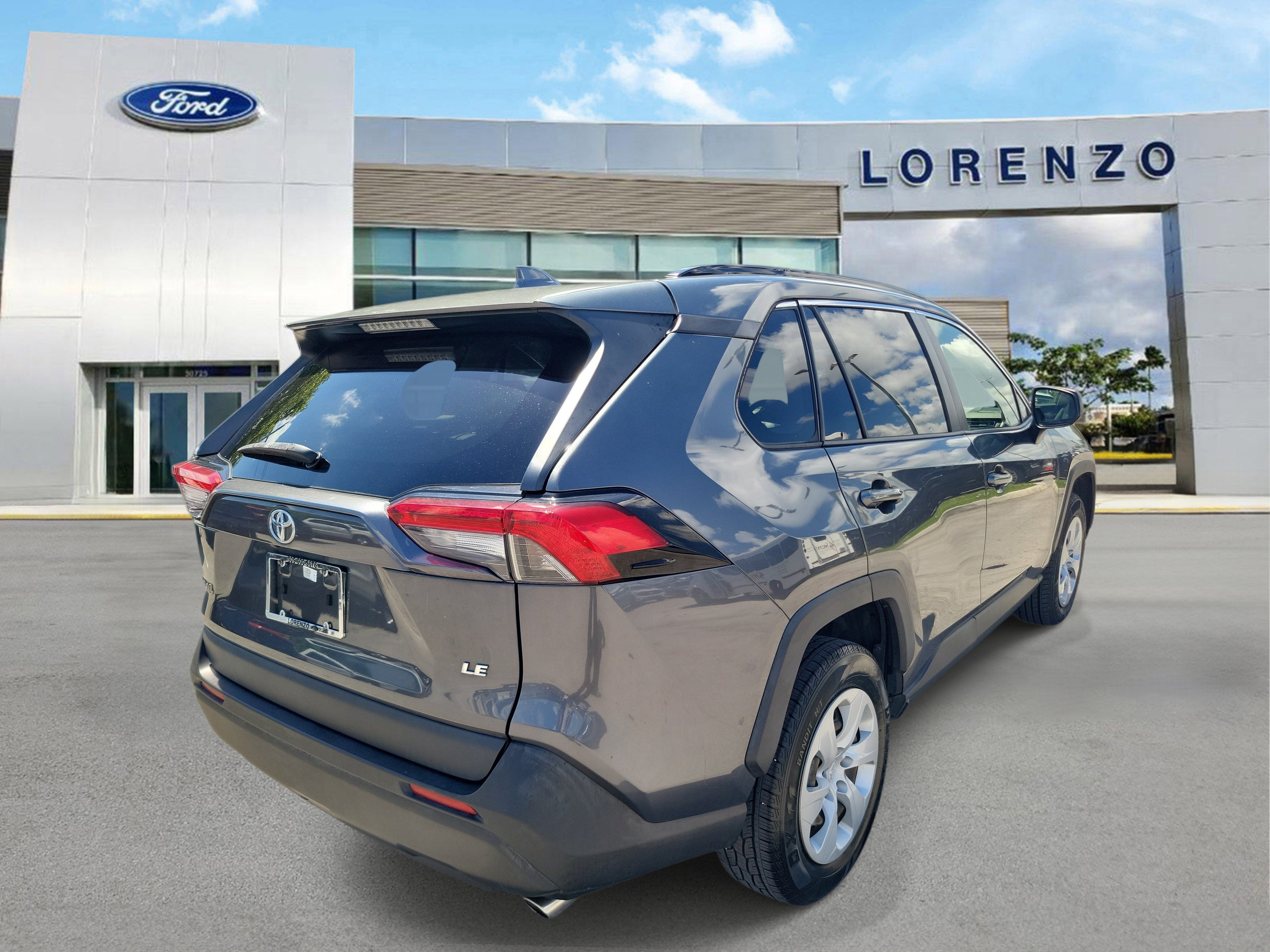 2019 Toyota RAV4 LE