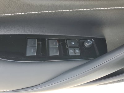 2025 Toyota Corolla Hatchback SE