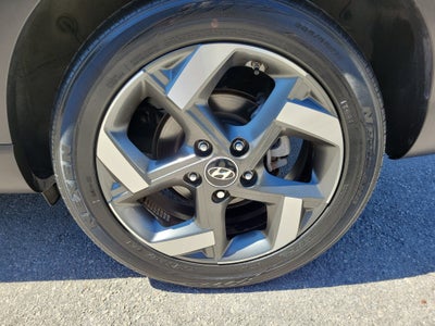 2022 Hyundai Venue SEL