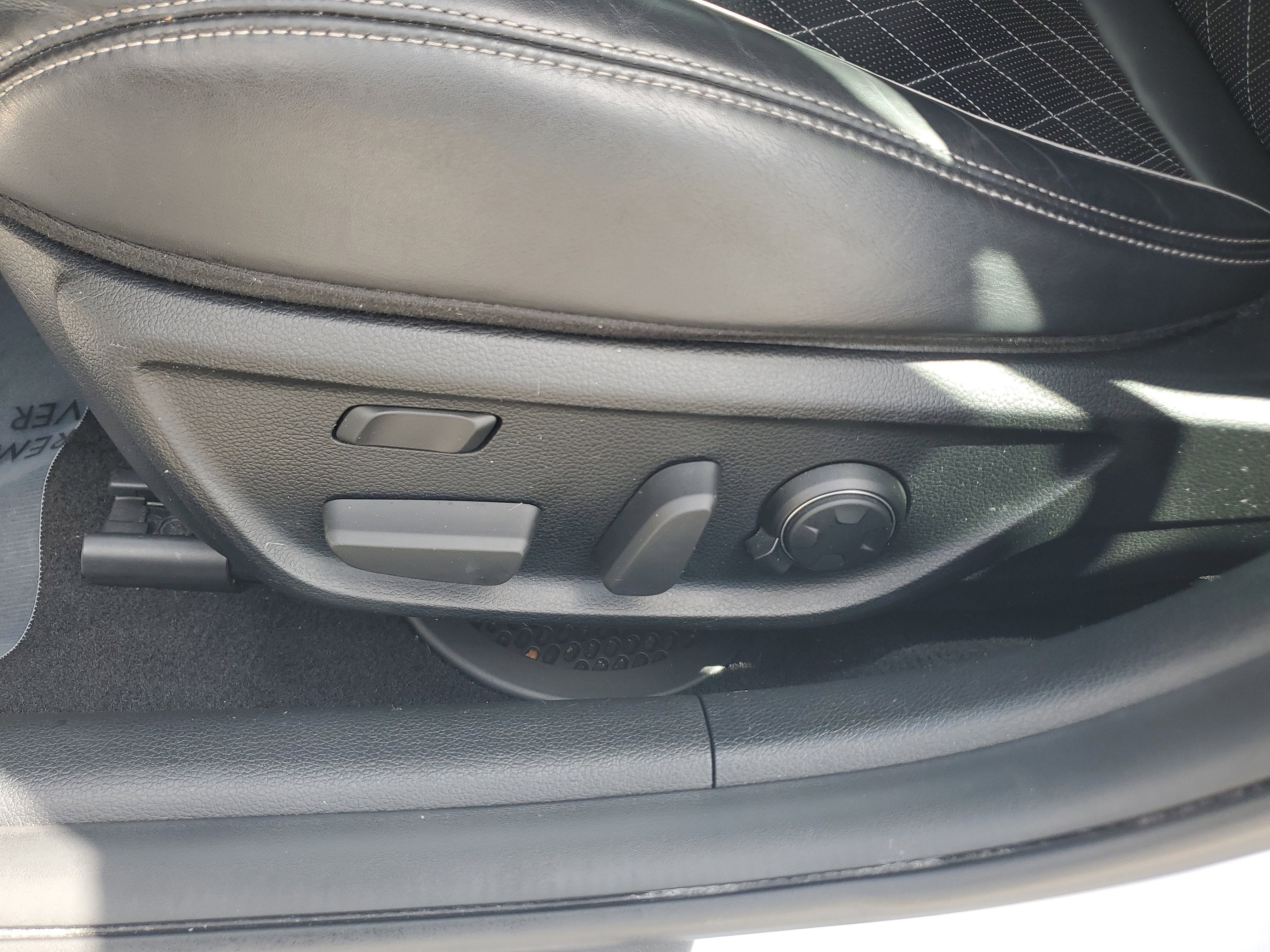 2020 Genesis G70 3.3T