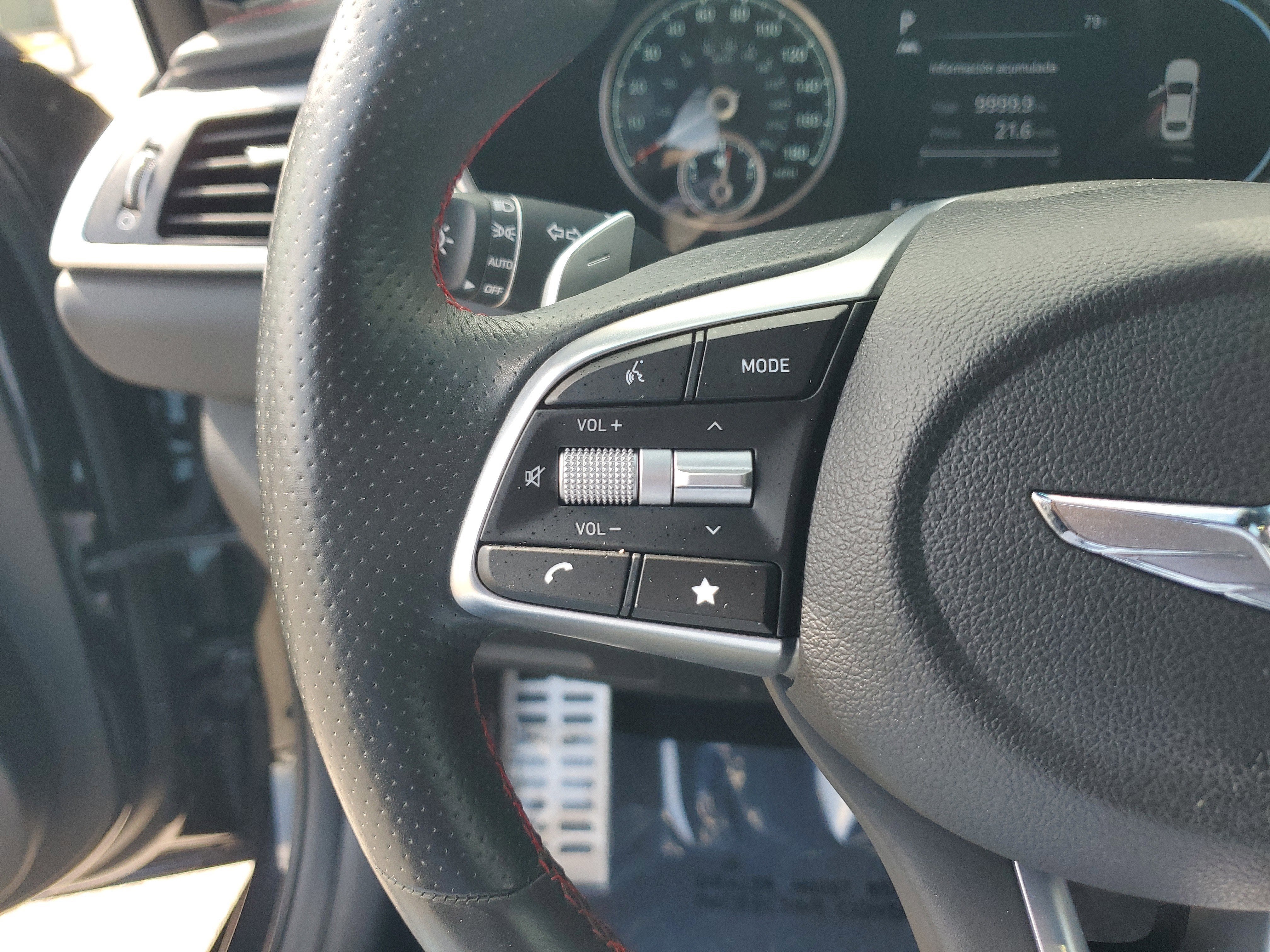 2023 Genesis G70 2.0T