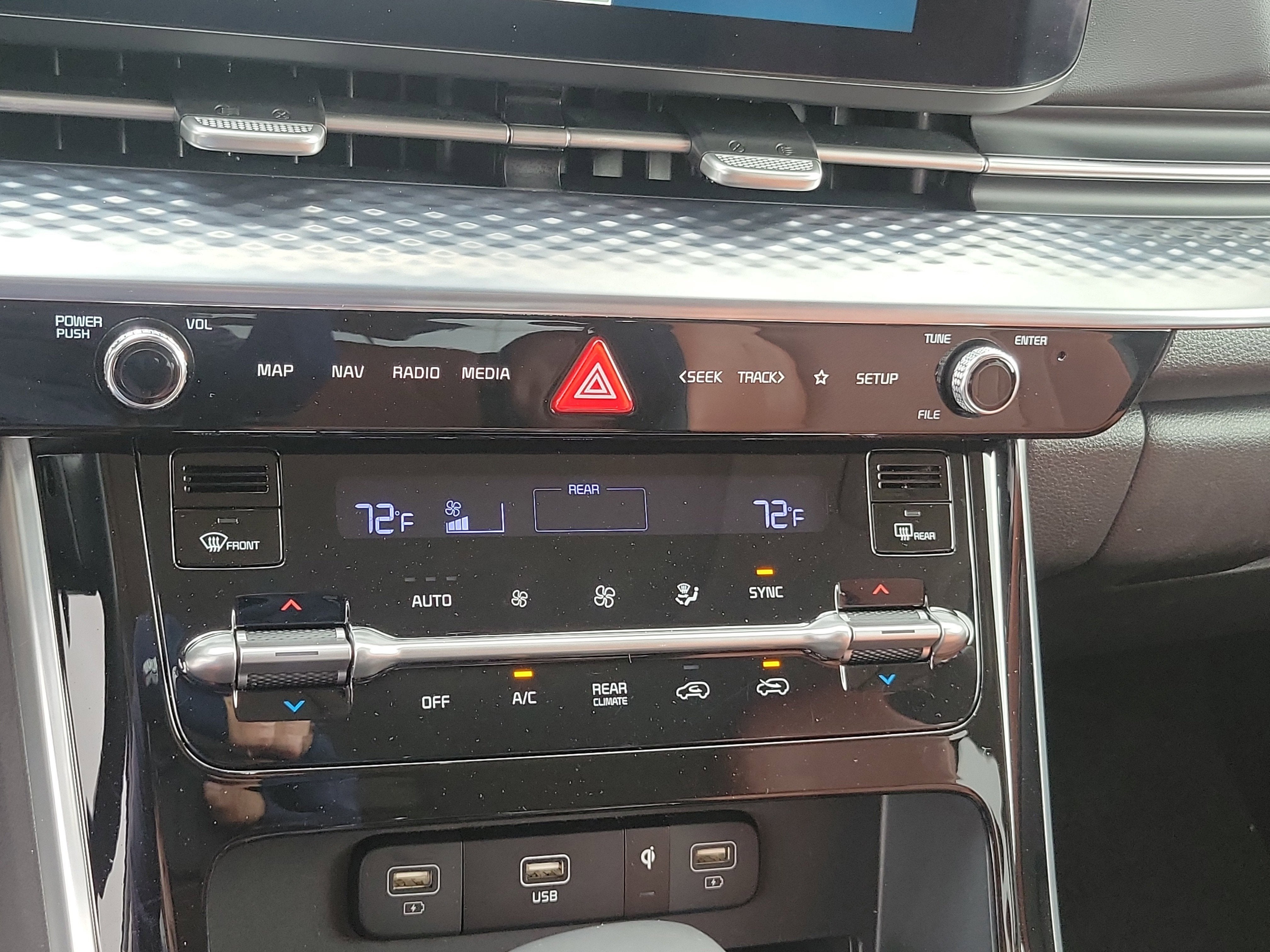 2024 Kia Carnival SX Prestige