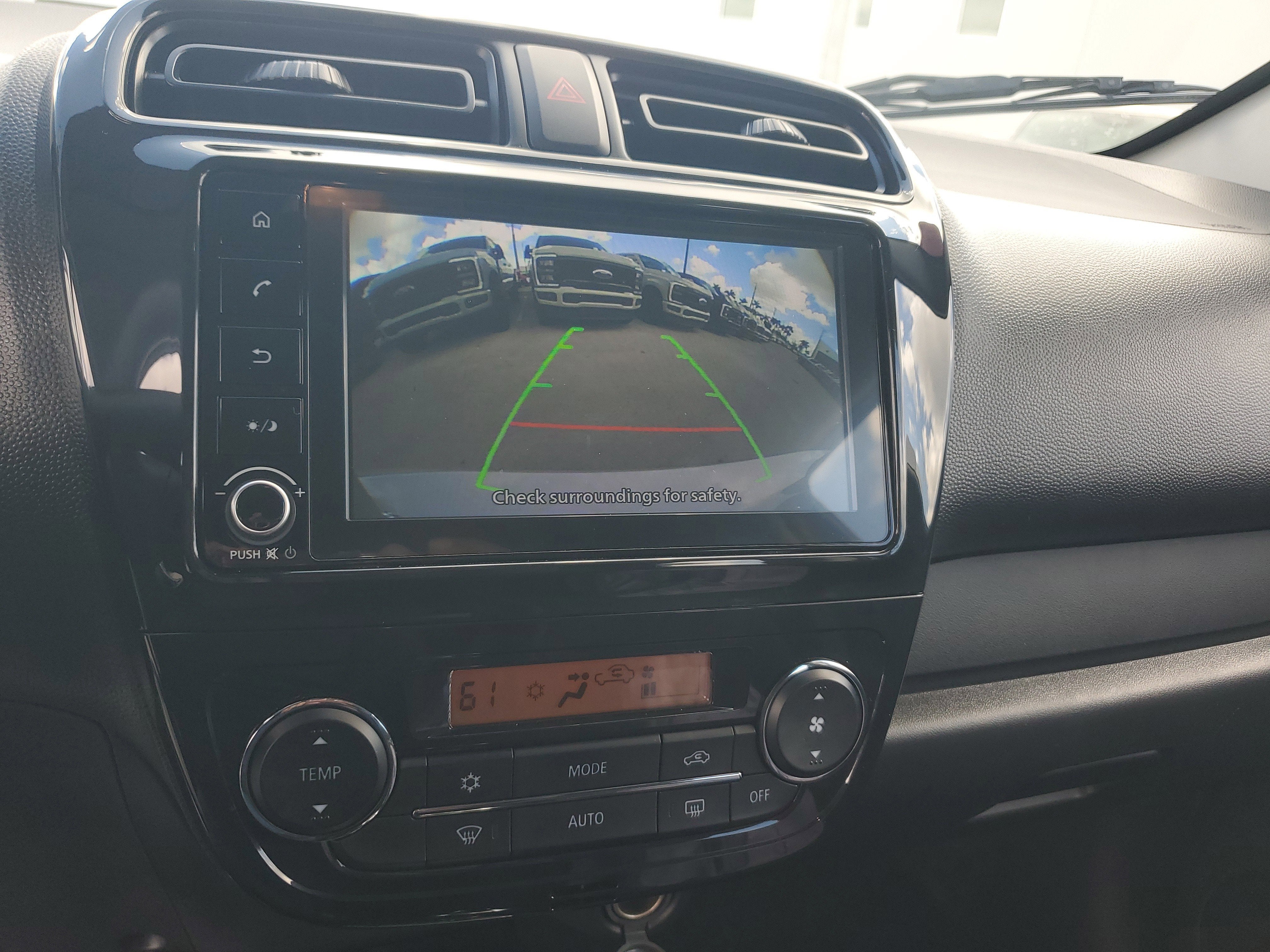 2024 Mitsubishi Mirage ES