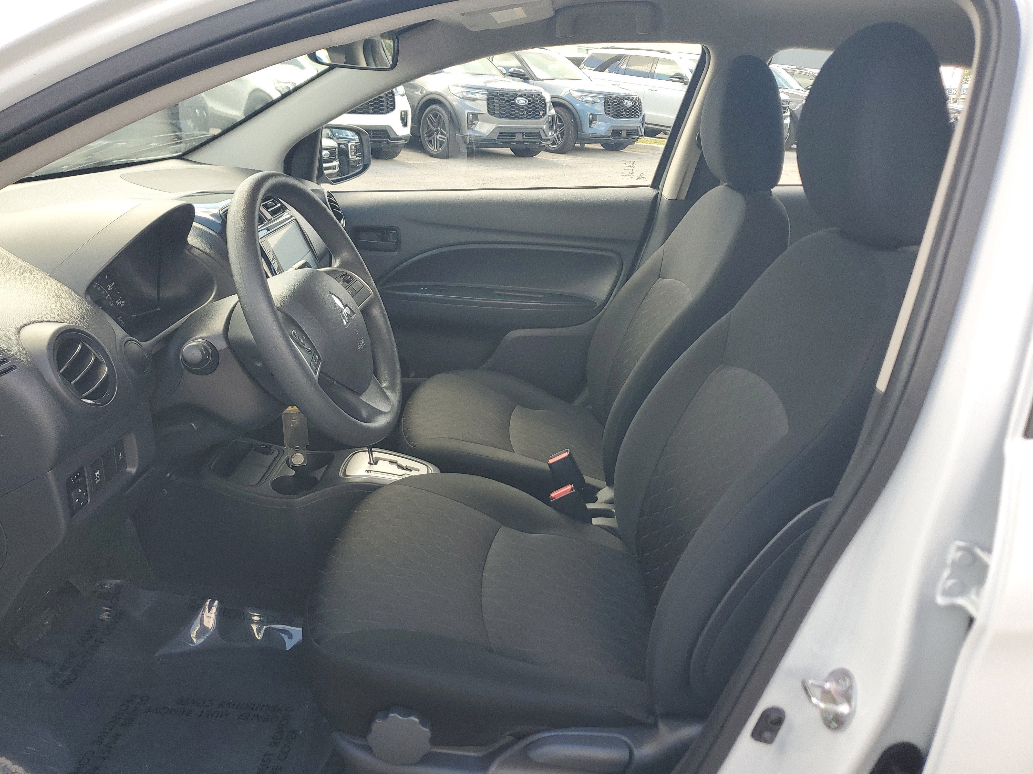 2024 Mitsubishi Mirage ES