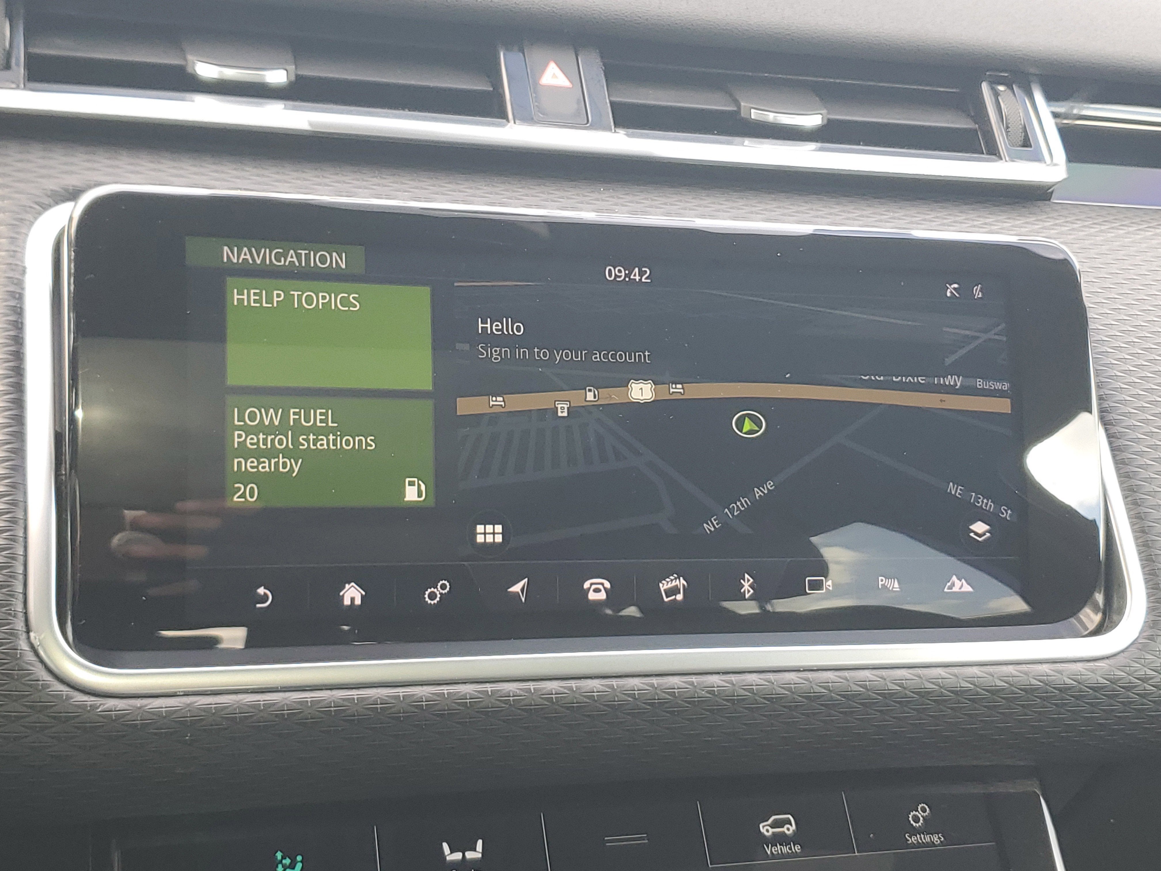 2018 Land Rover Range Rover Velar R-Dynamic SE