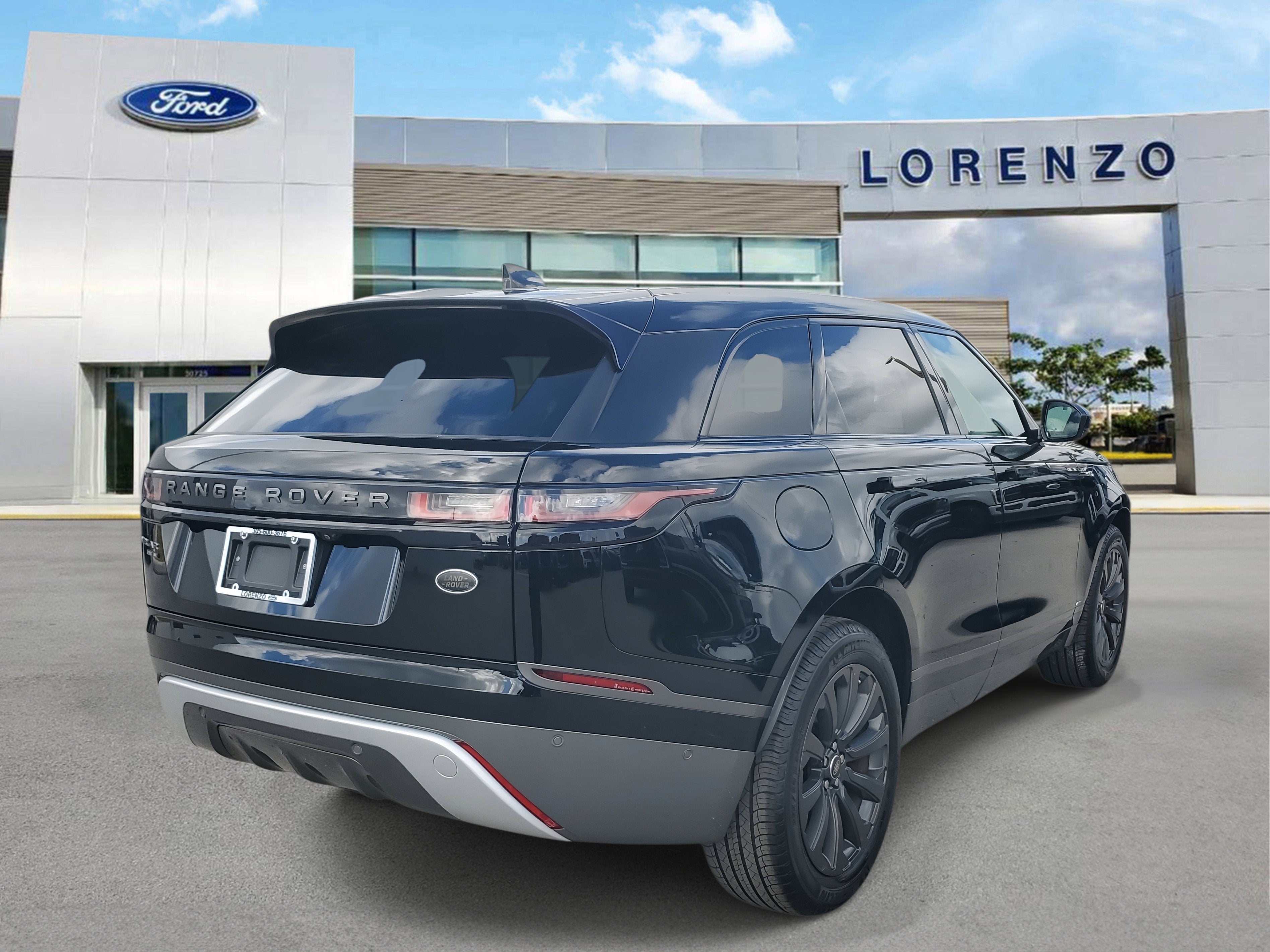 2018 Land Rover Range Rover Velar R-Dynamic SE