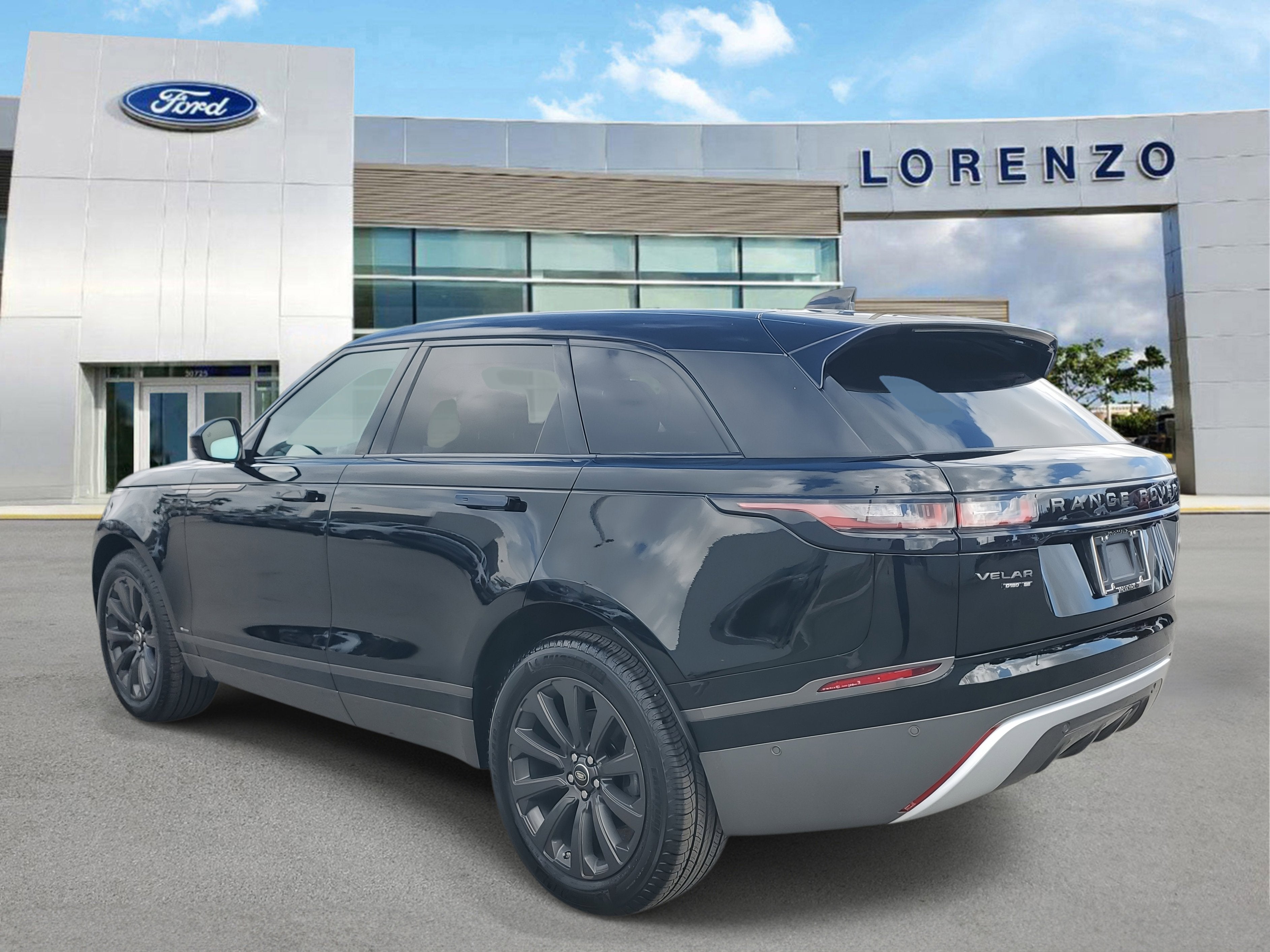 2018 Land Rover Range Rover Velar R-Dynamic SE