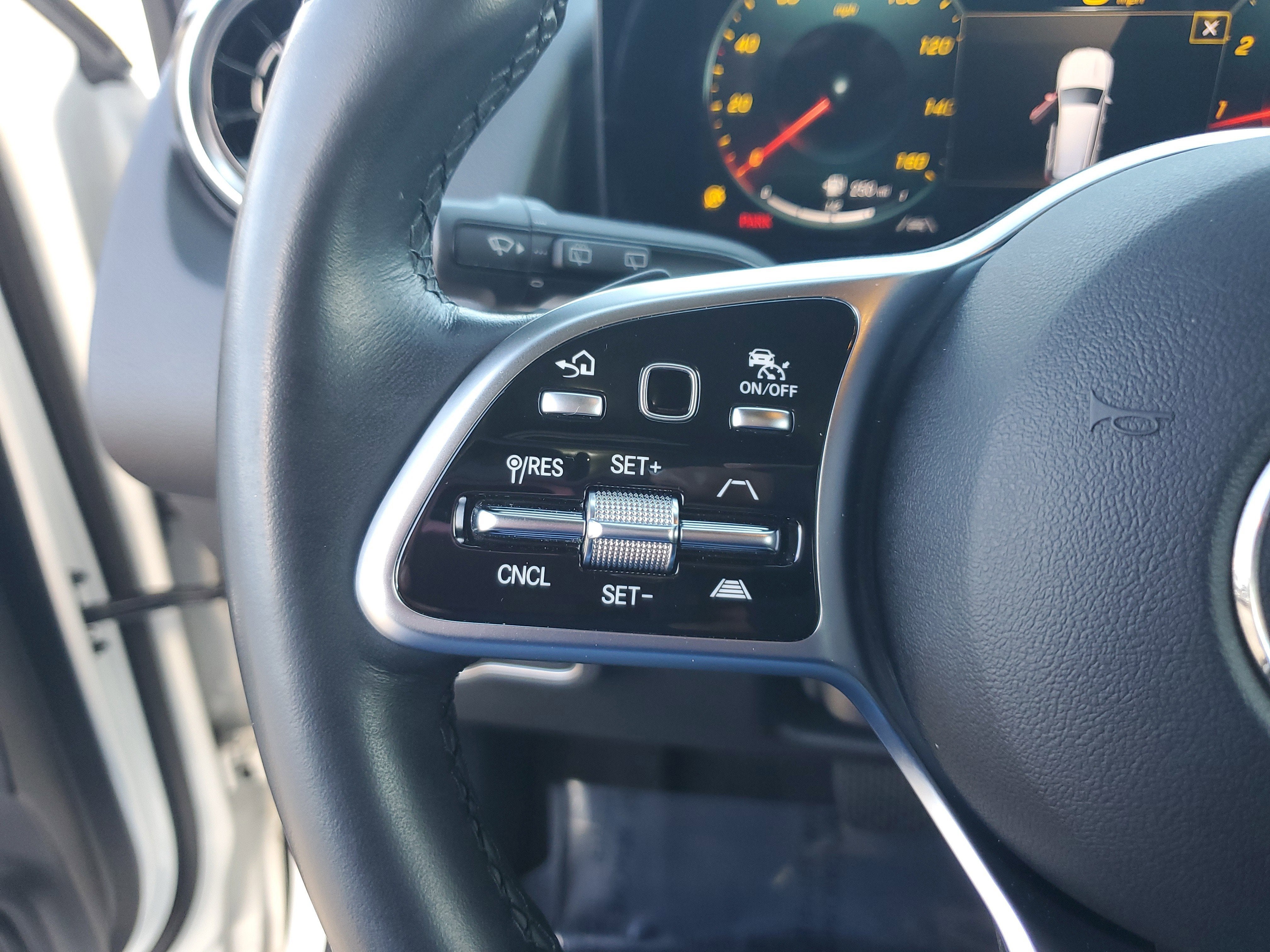 2023 Mercedes-Benz GLB GLB 250