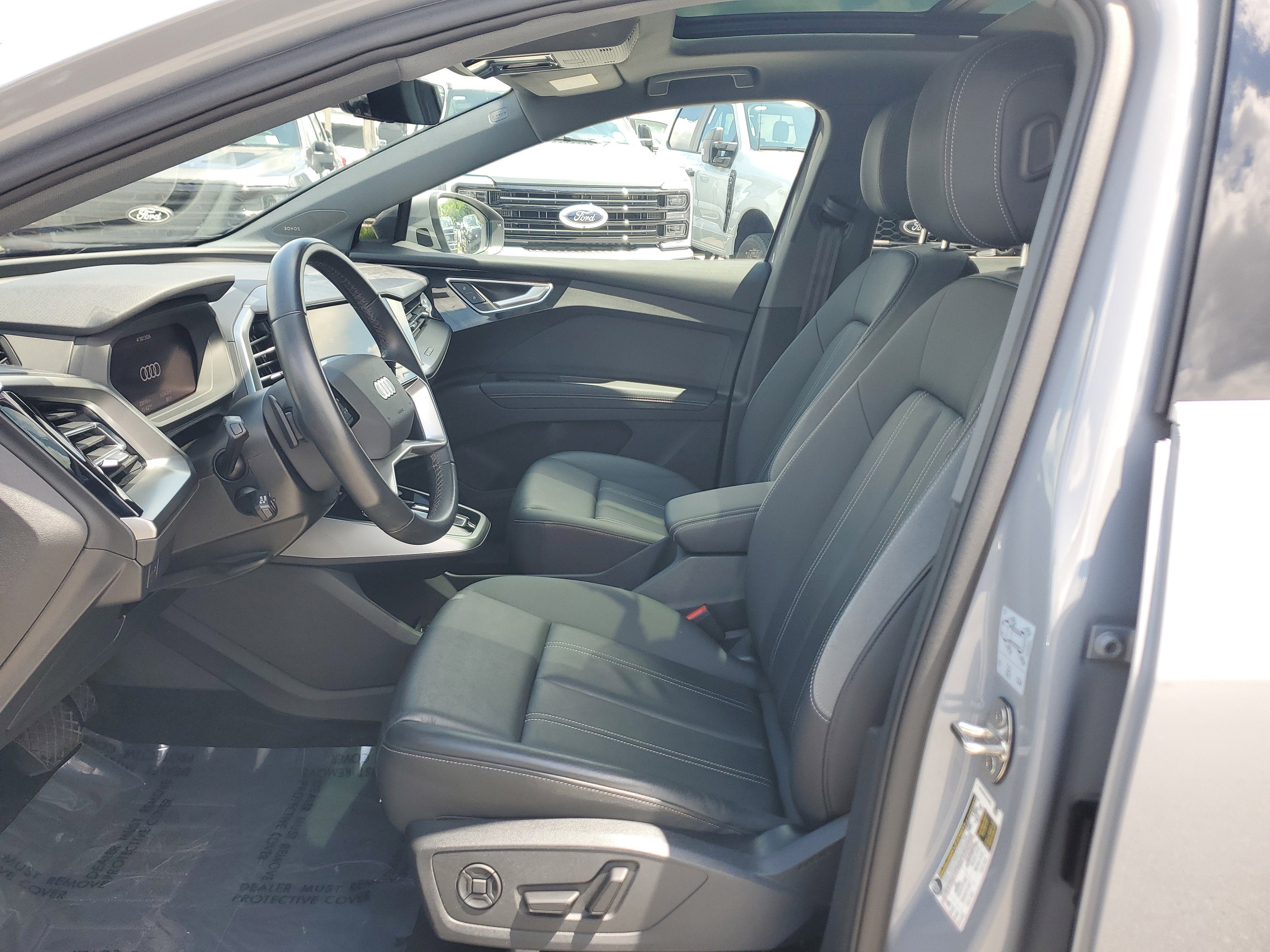 2024 Audi Q4 e-tron Premium Plus 4WD
