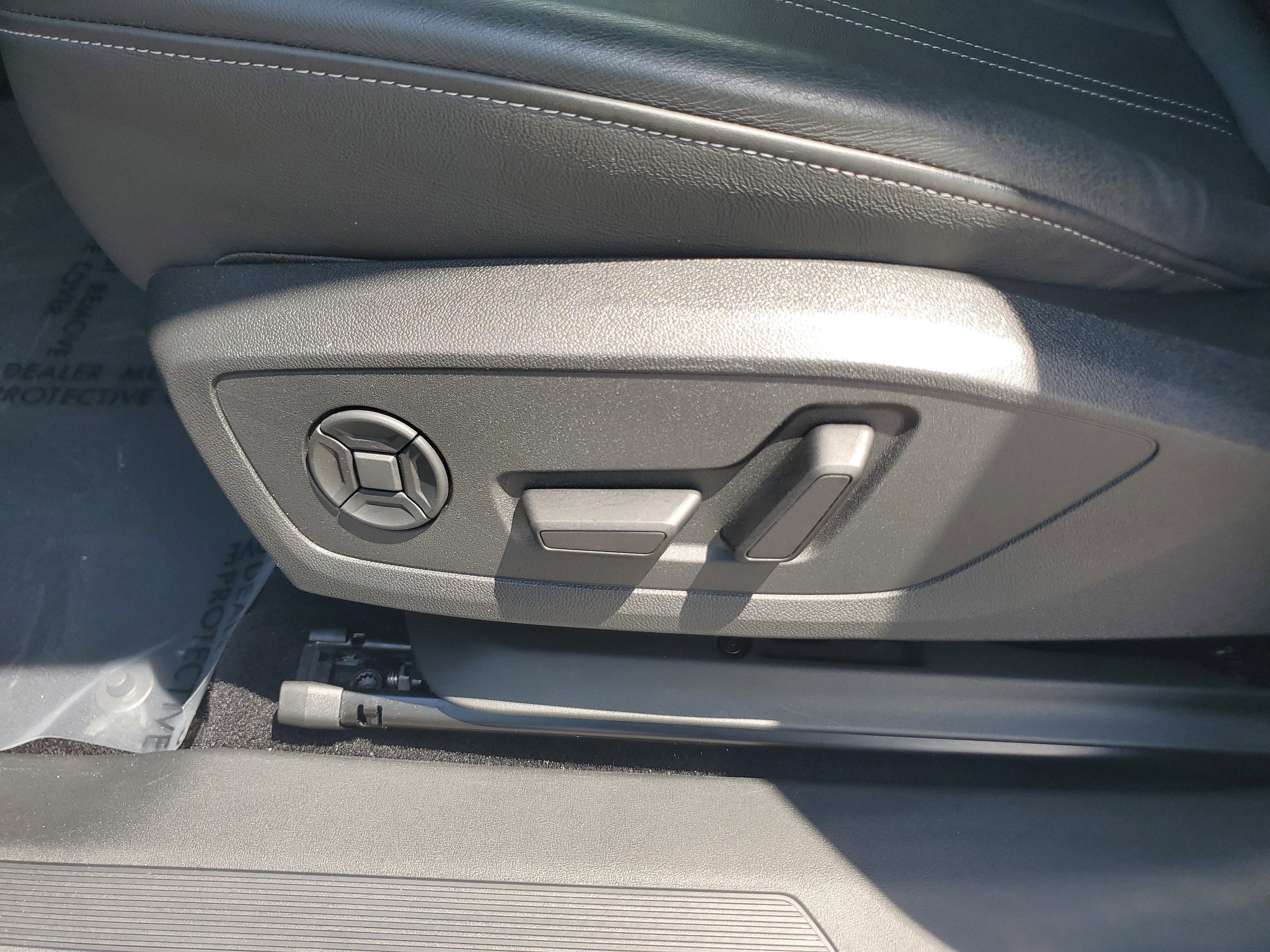 2024 Audi Q4 e-tron Premium Plus 4WD
