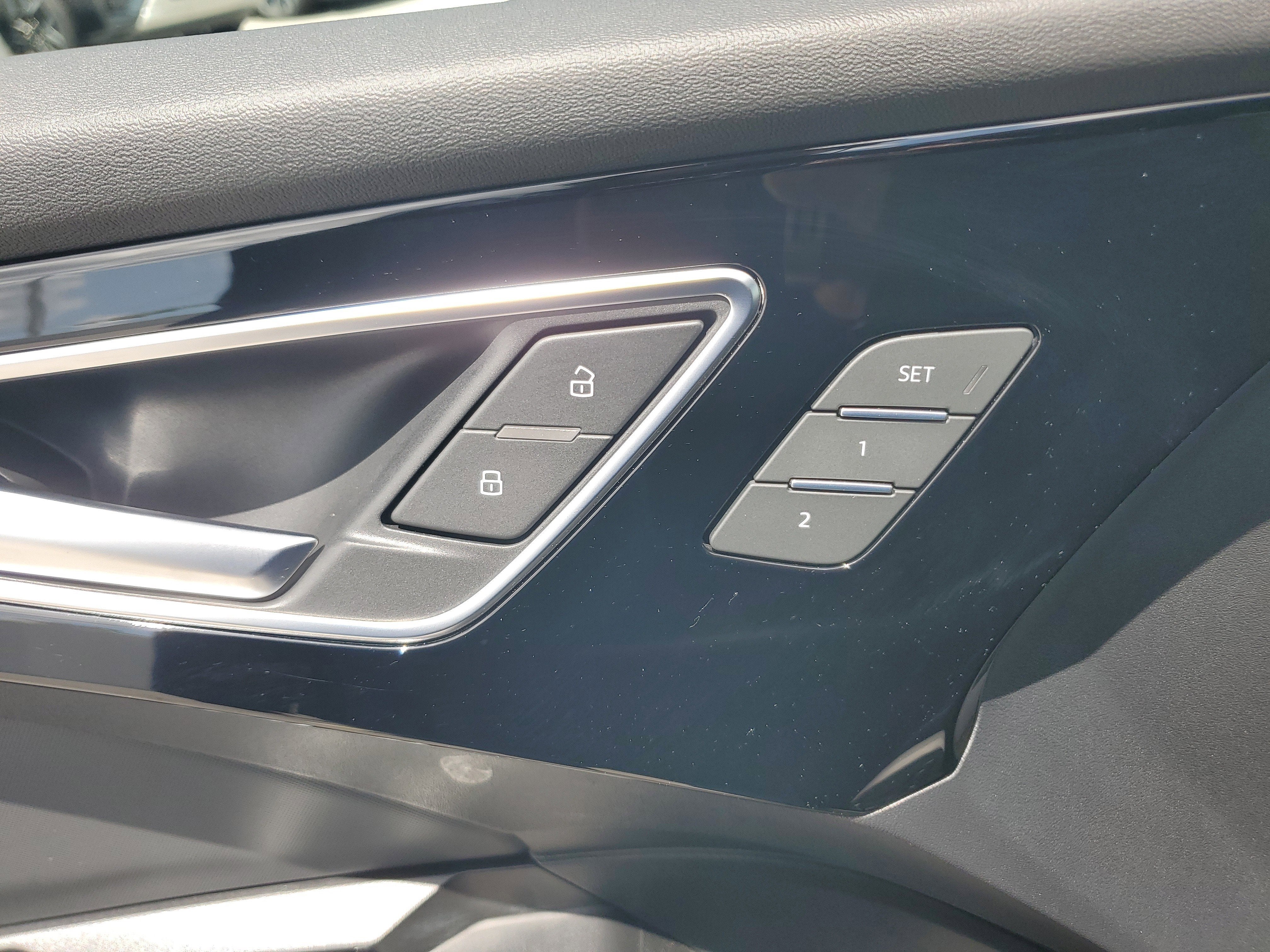 2024 Audi Q4 e-tron Premium Plus 4WD