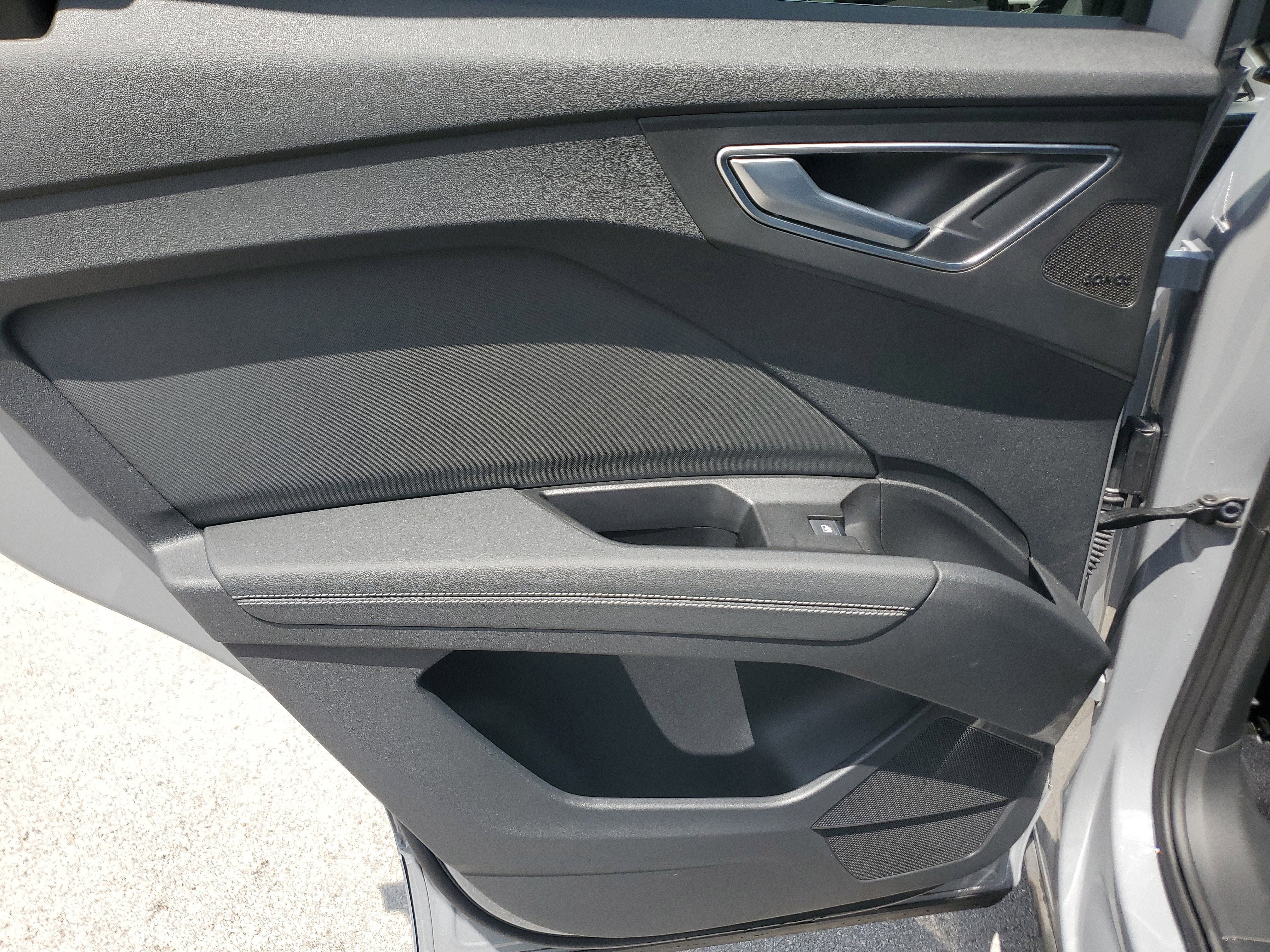 2024 Audi Q4 e-tron Premium Plus 4WD