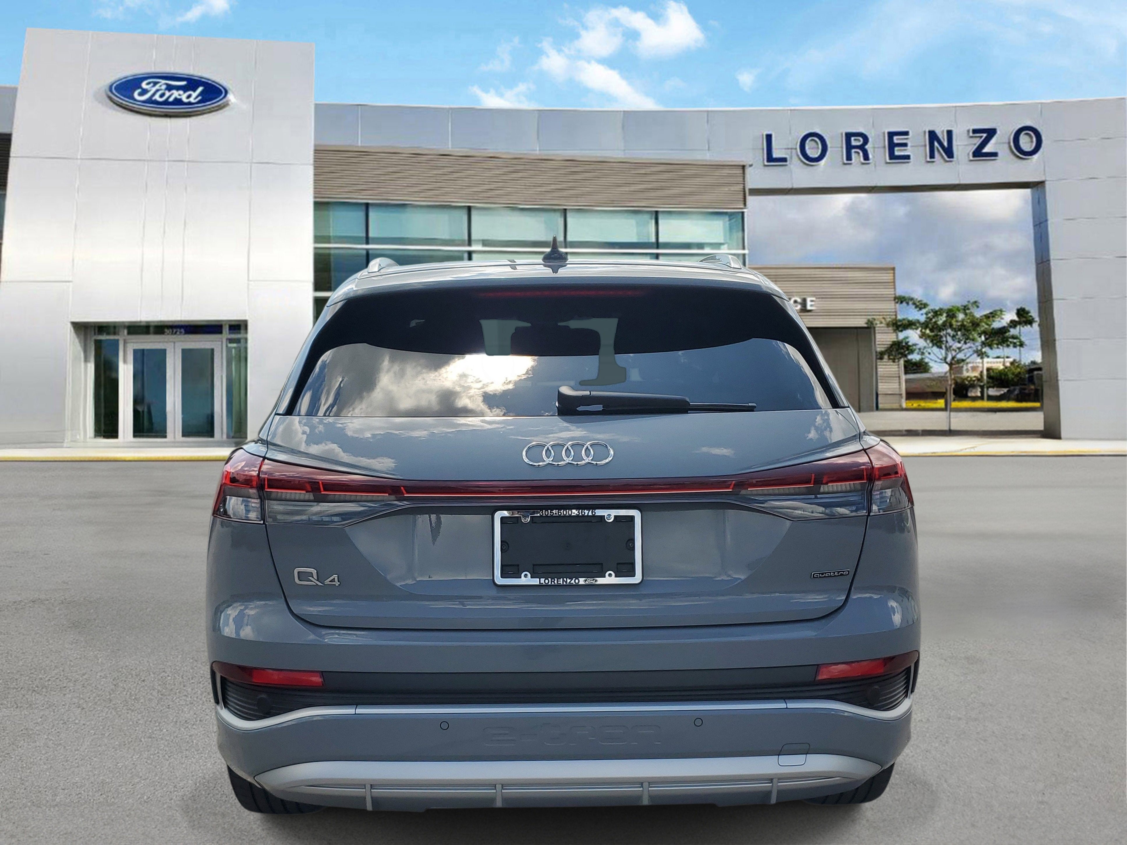 2024 Audi Q4 e-tron Premium Plus 4WD