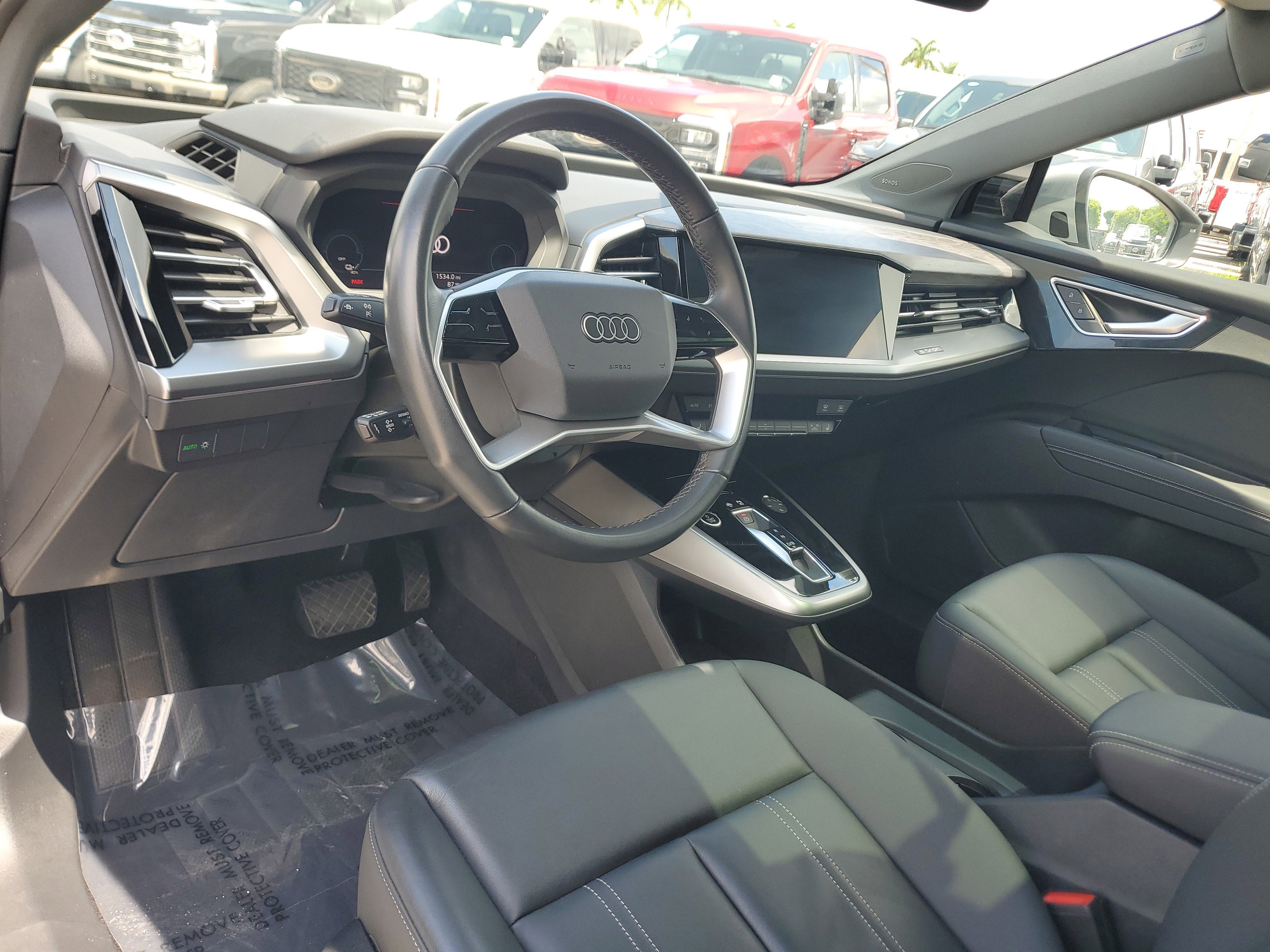 2024 Audi Q4 e-tron Premium Plus 4WD