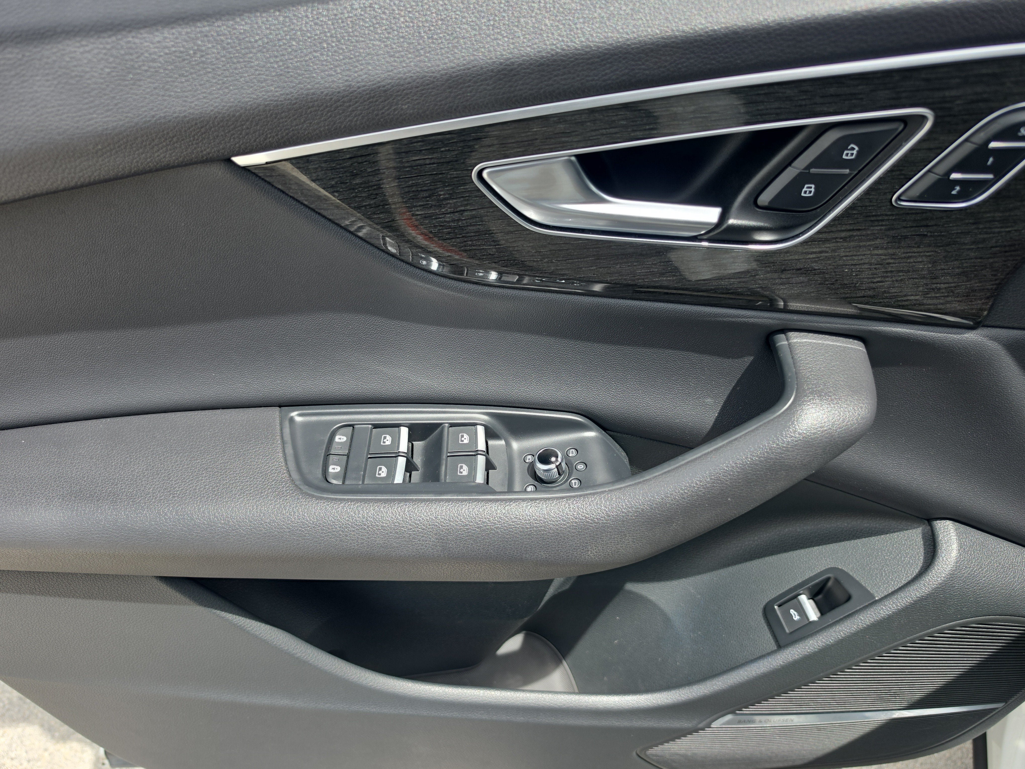2021 Audi Q7 Premium Plus