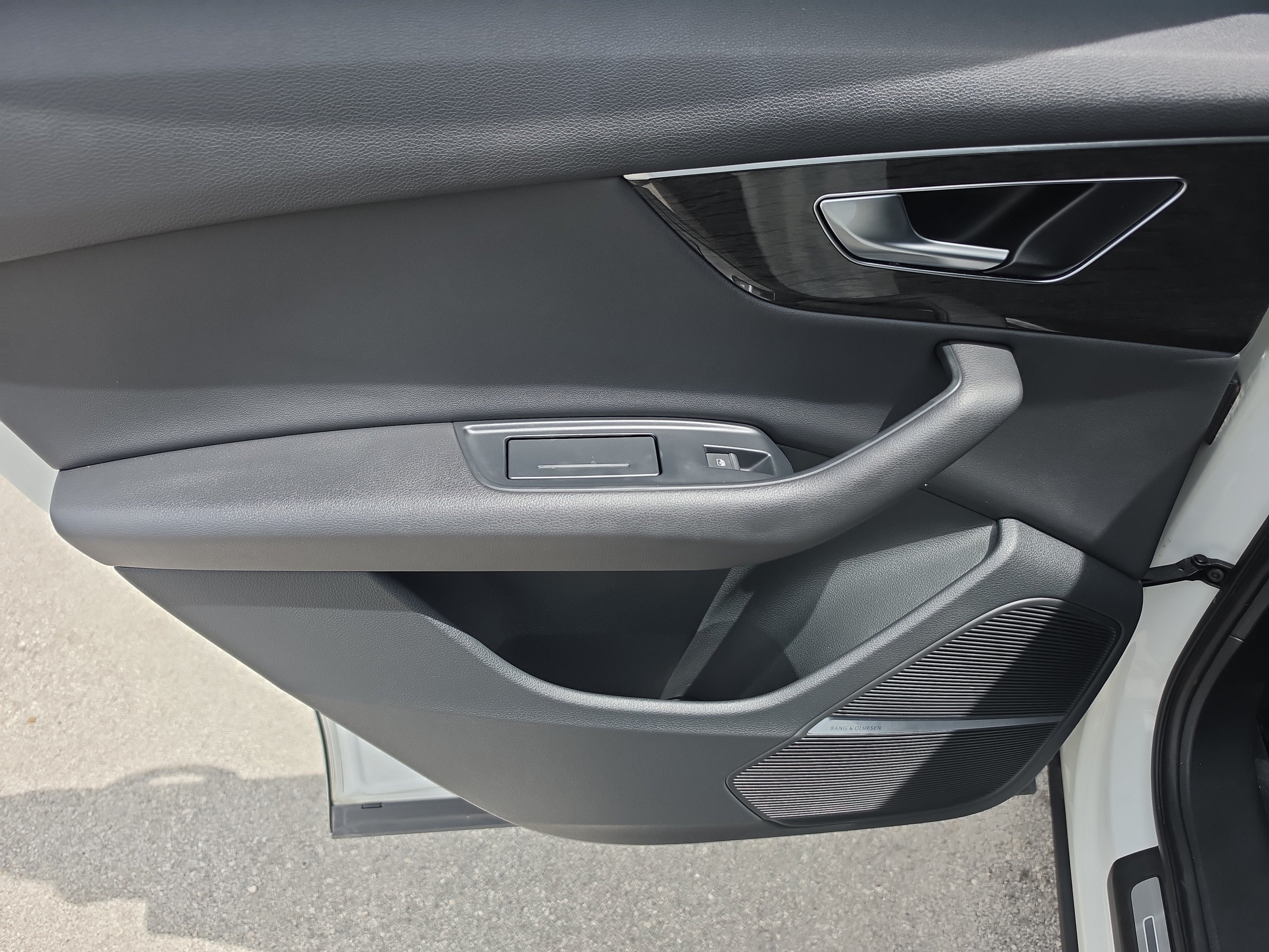 2021 Audi Q7 Premium Plus