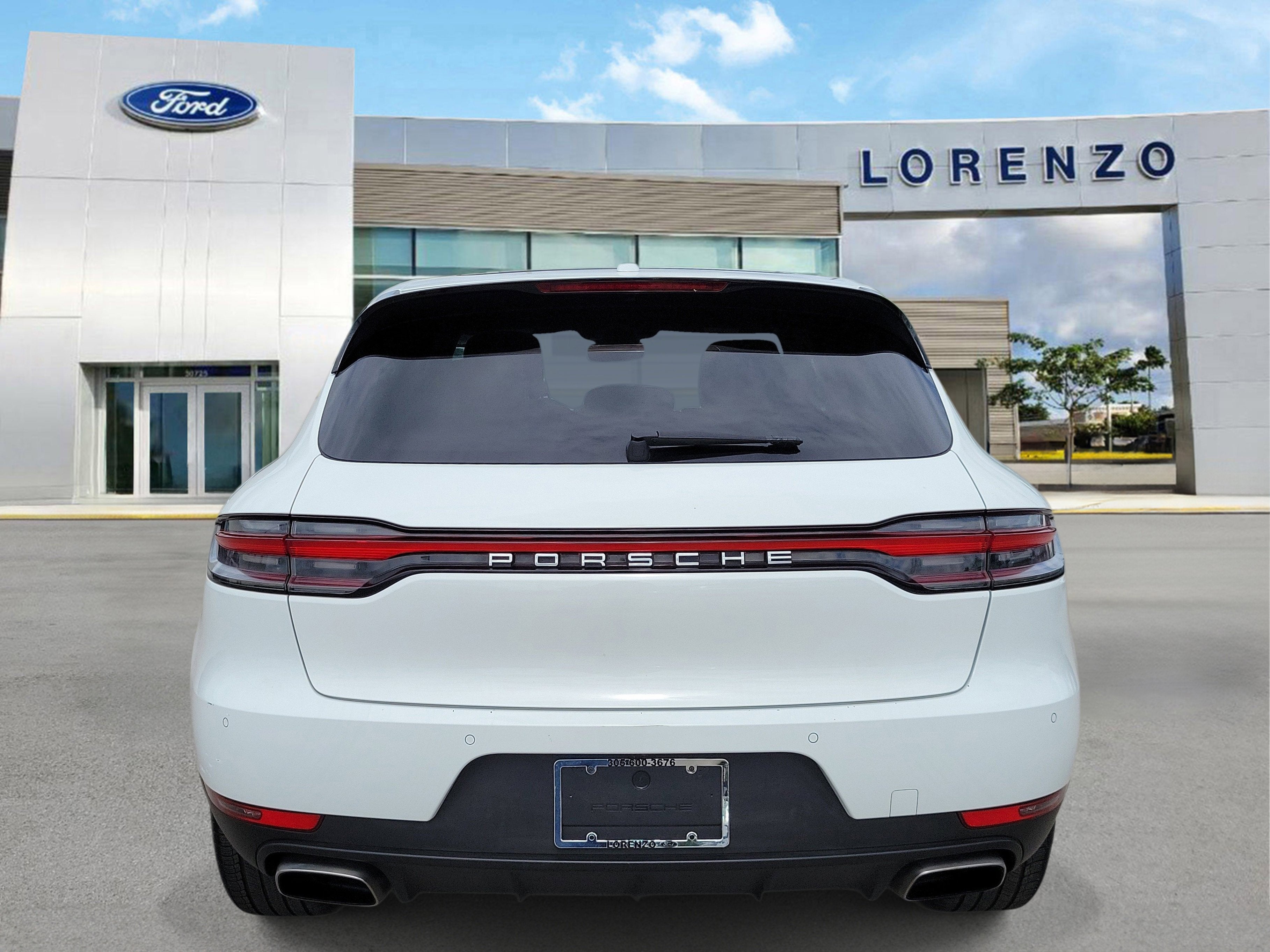 2021 Porsche Macan Base