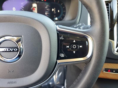 2023 Volvo XC90 Plus 4WD